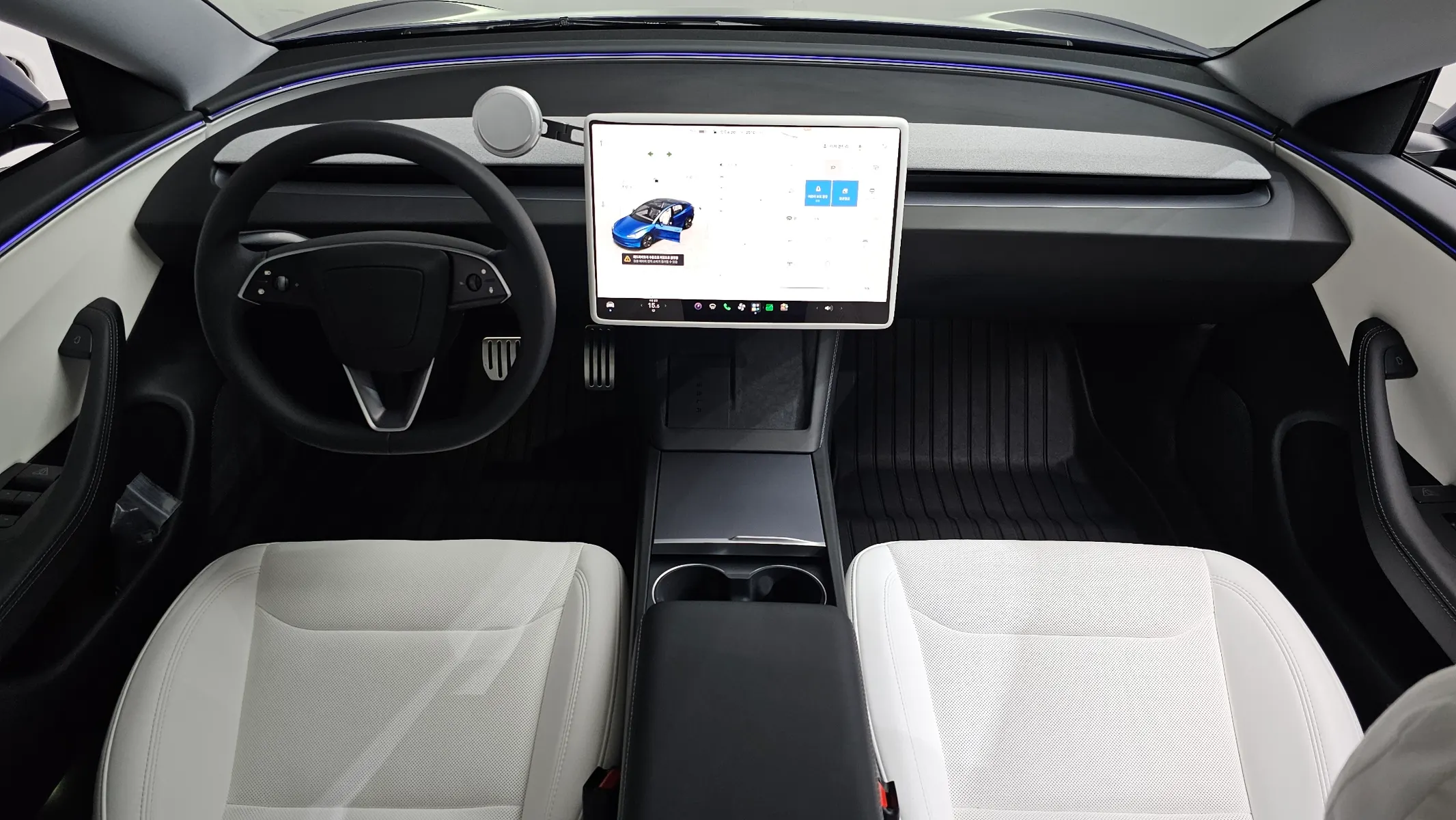 Tesla 3 RWD 2025 3/5