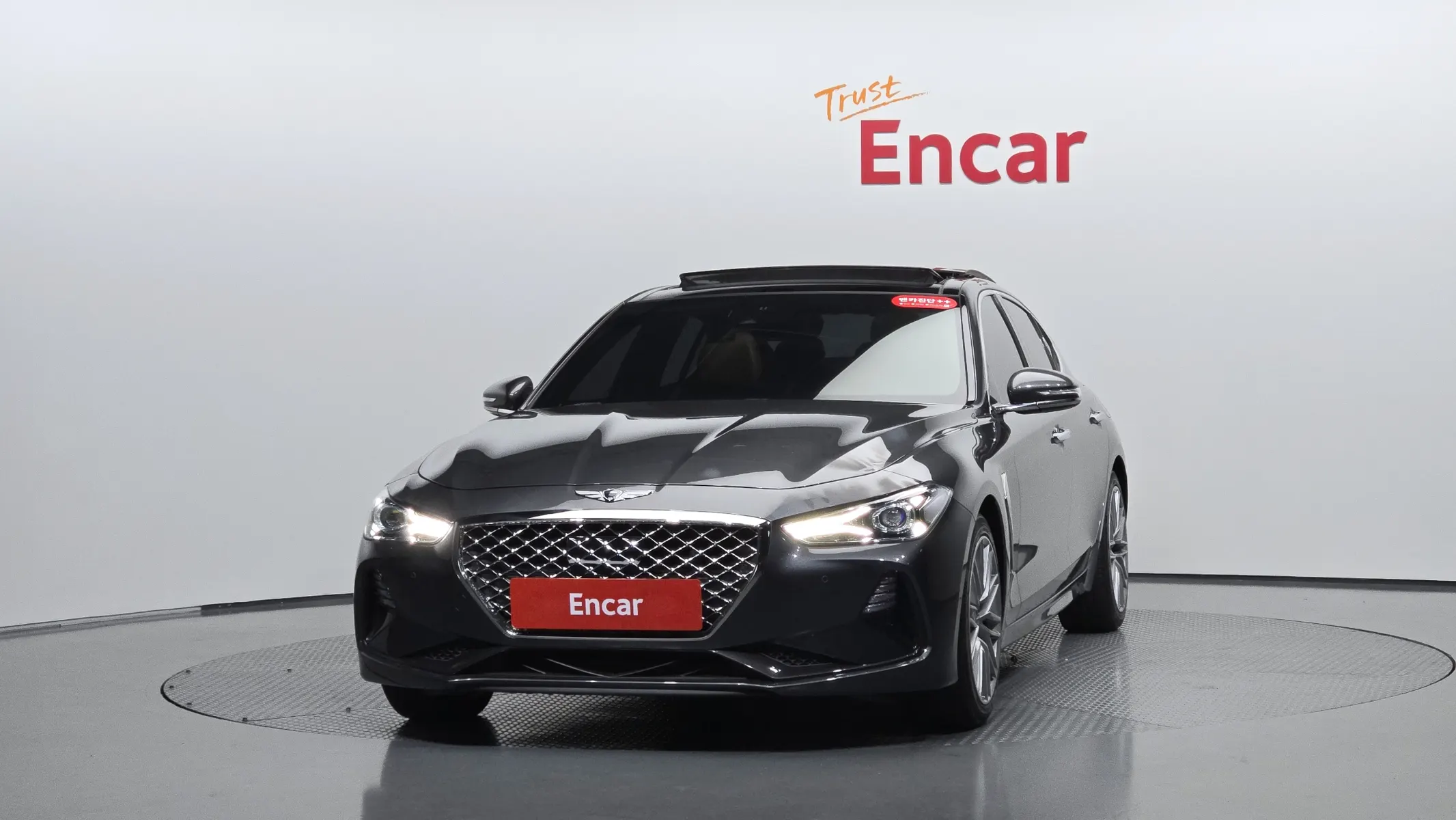 Genesis G70 2.0T 2019 2/5