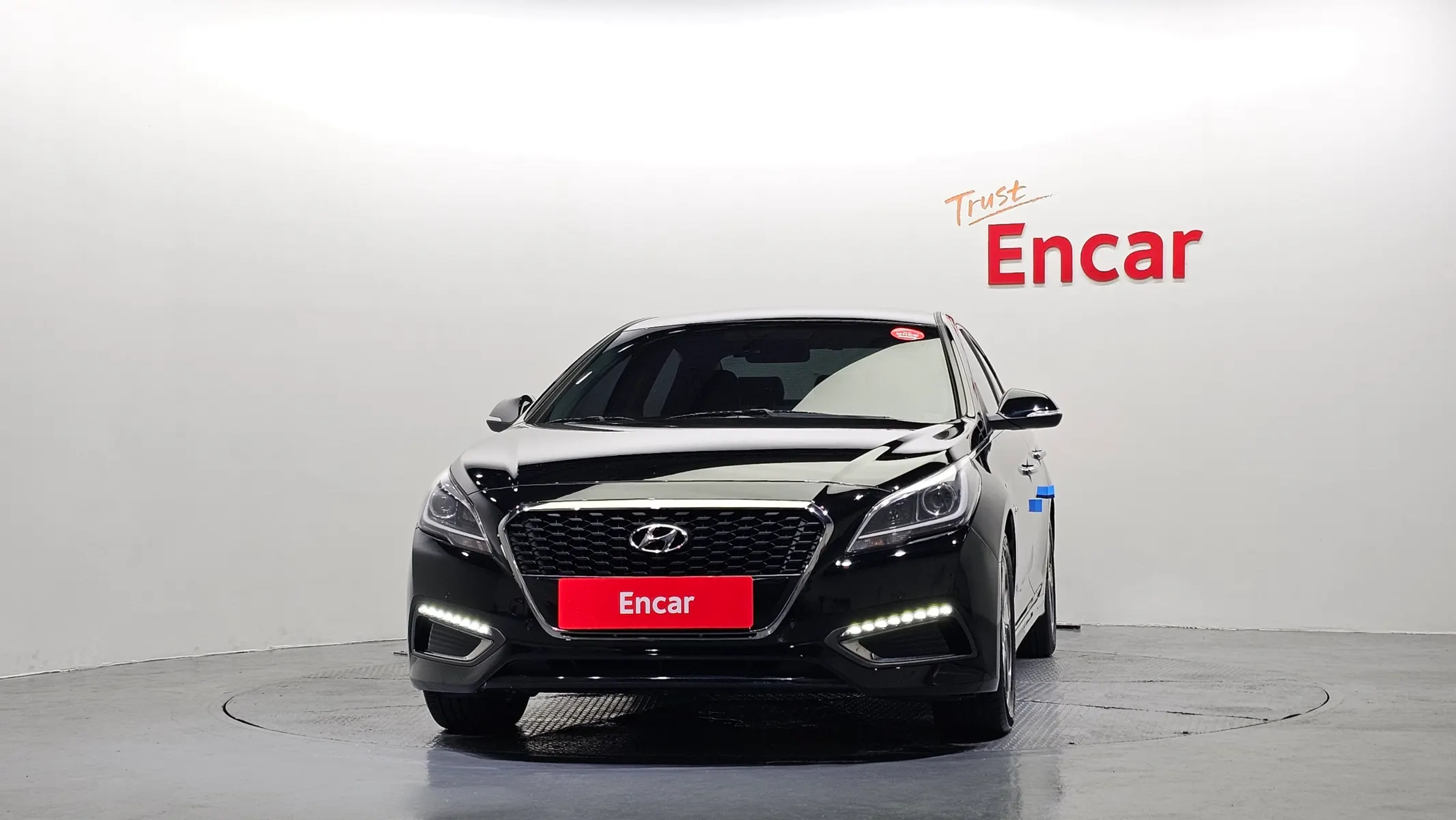 Hyundai LF 2.0 HEV 2015 3/33