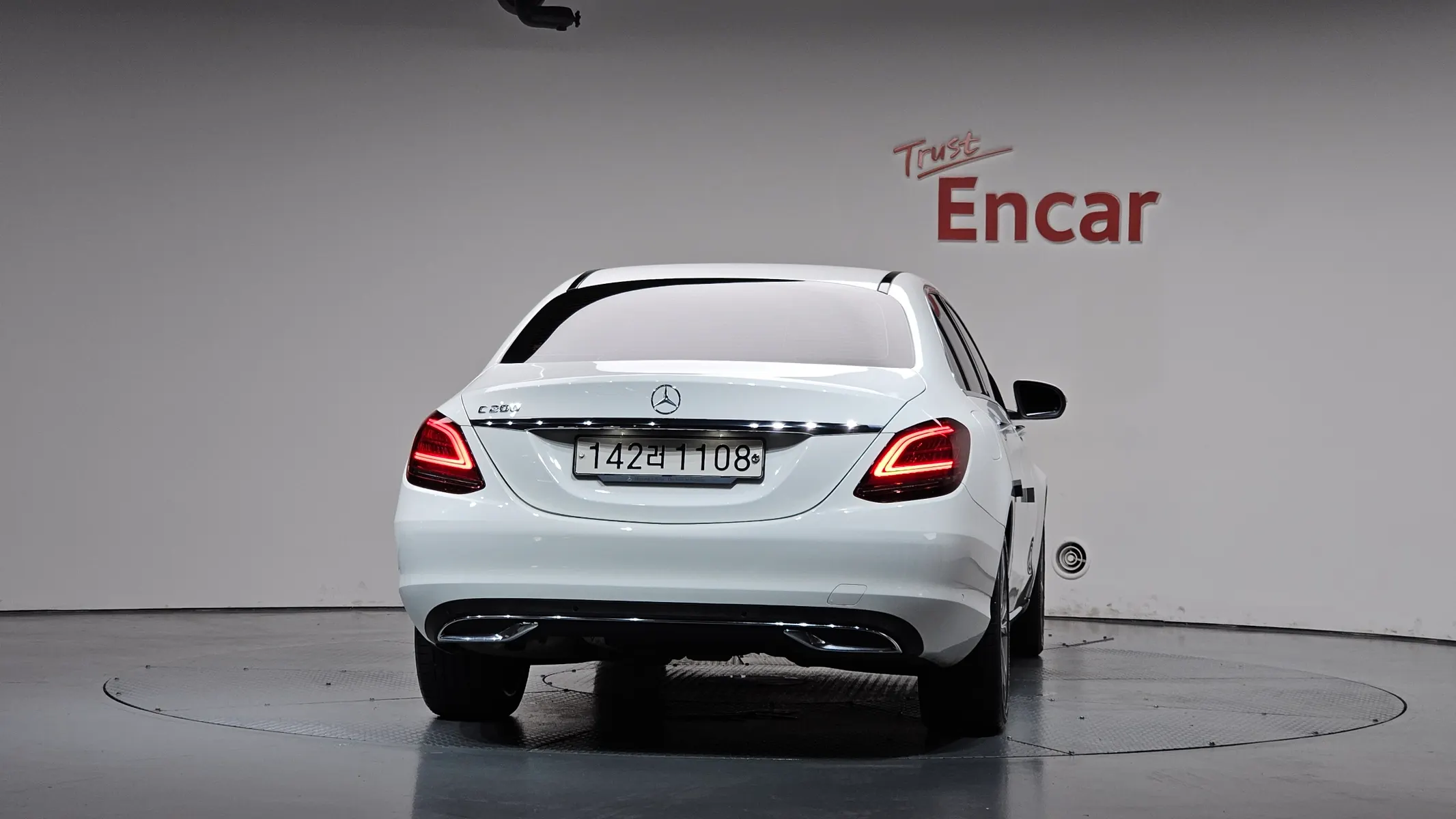 Mercedes-Benz C-Class W205 C200 2020 3/37