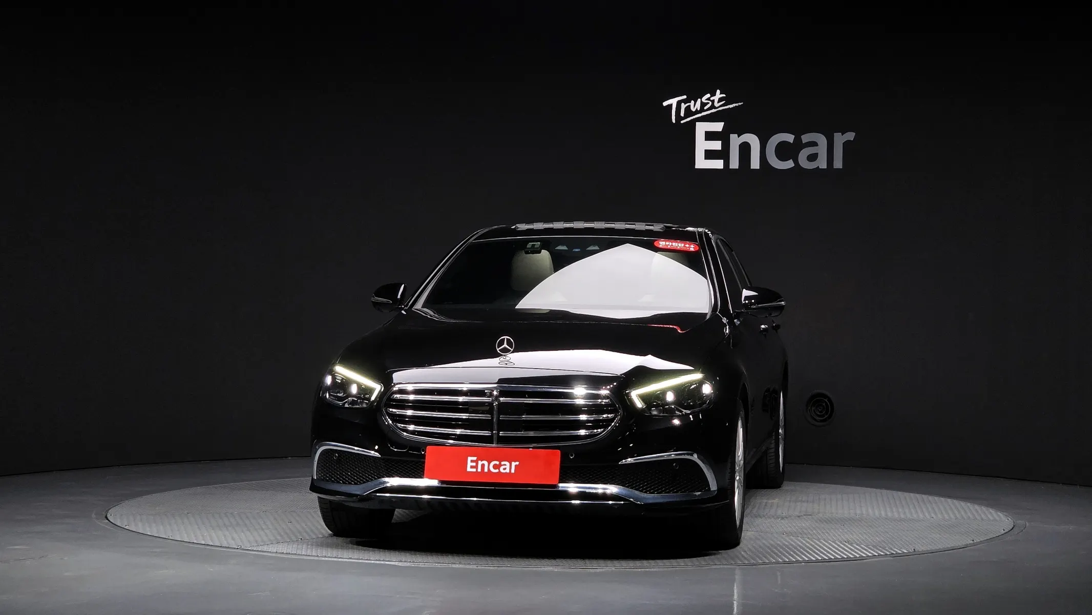 Mercedes-Benz E-Class W213 E250 2023 2/36