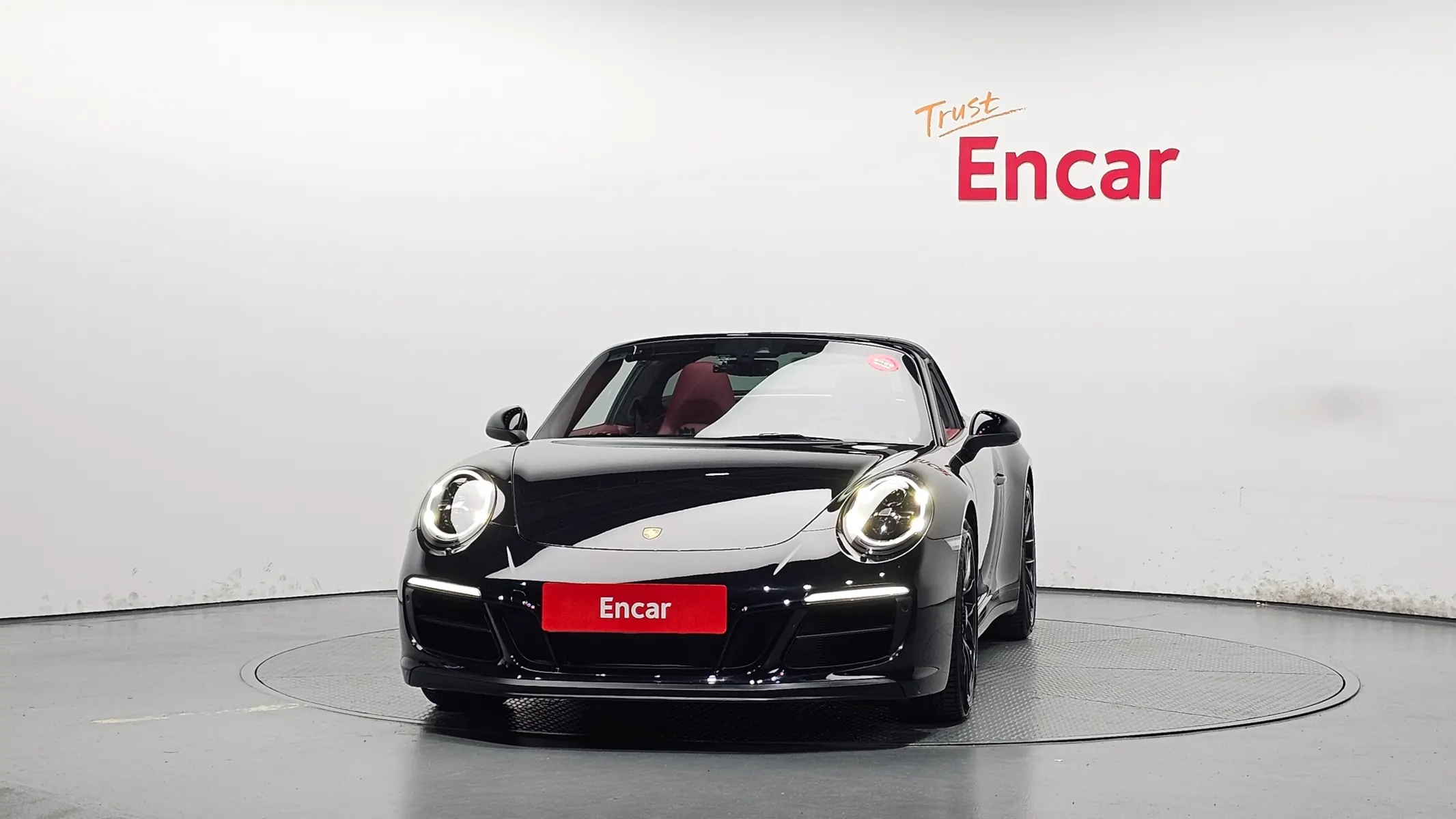 Porsche 911 4 GTS 2017 3/31