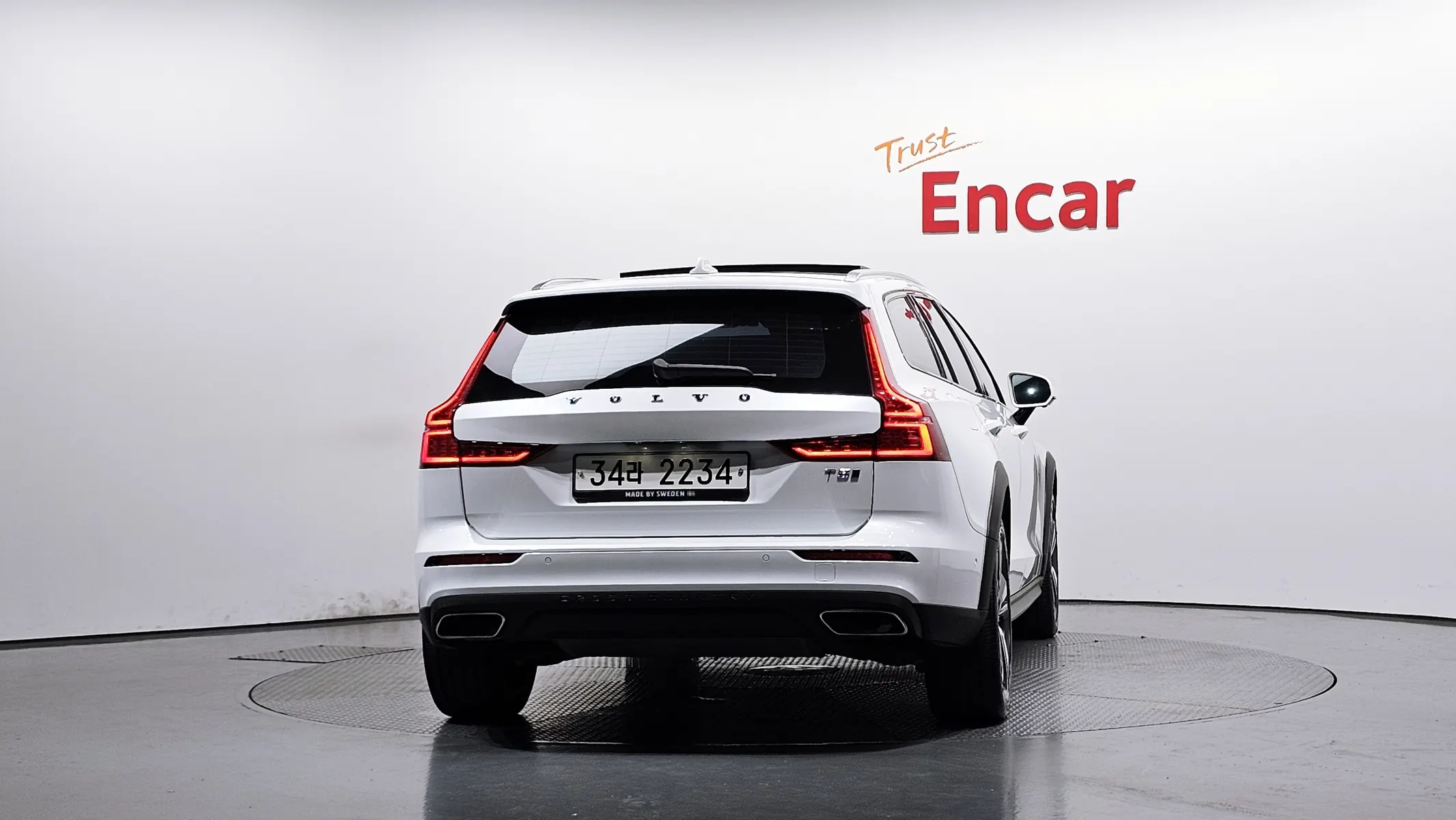 Volvo V60 2 T5 AWD 2019 3/5