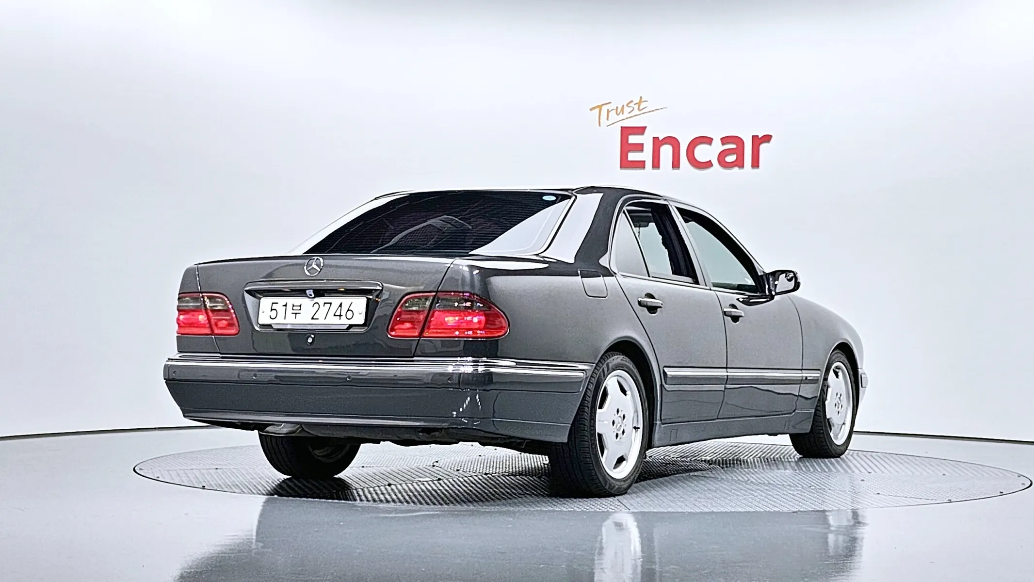 Mercedes-Benz E-Class W210 E200K 2002 2/21