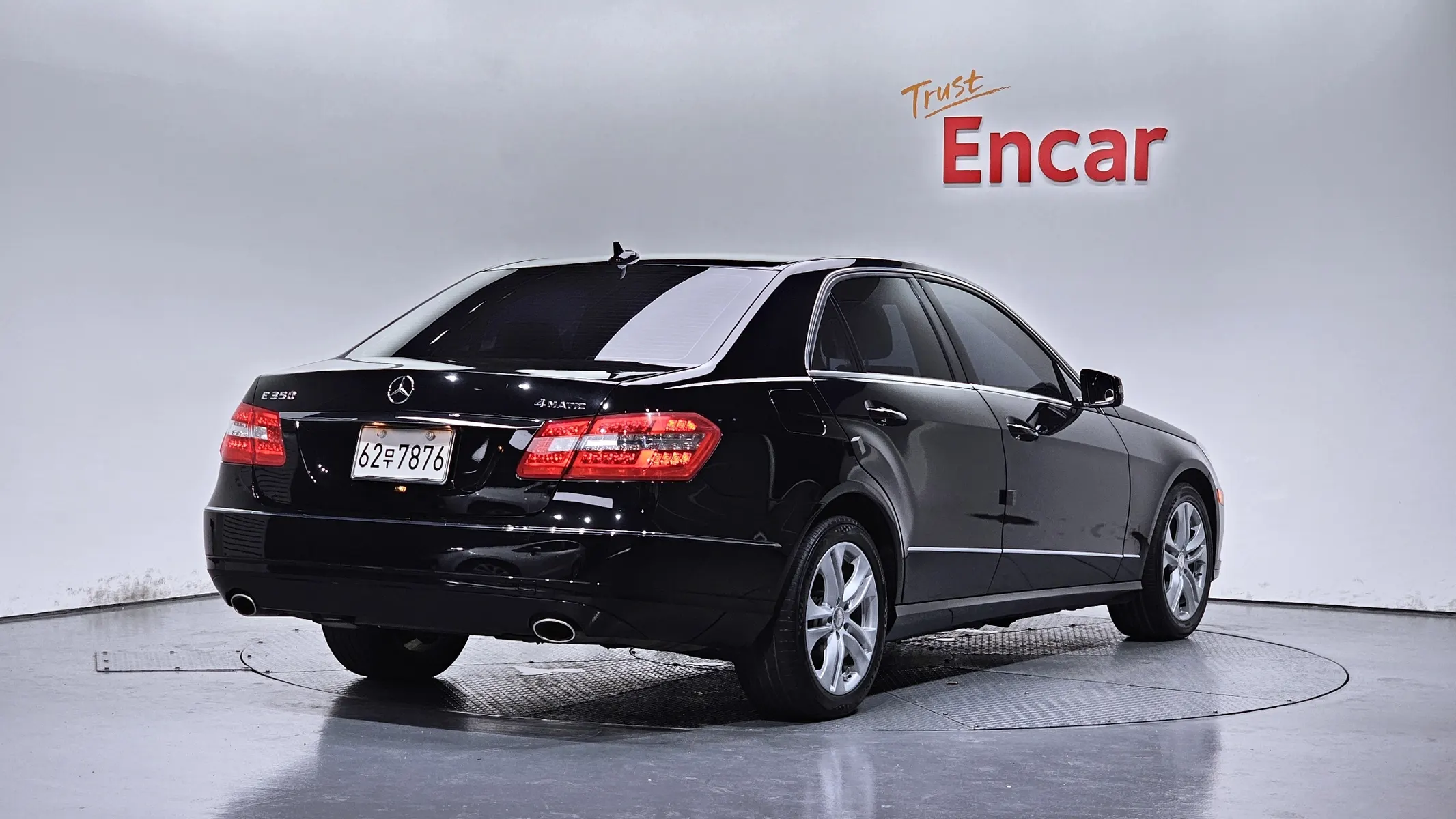 Mercedes-Benz E-Class W212 E350 4MATIC 2011 2/21