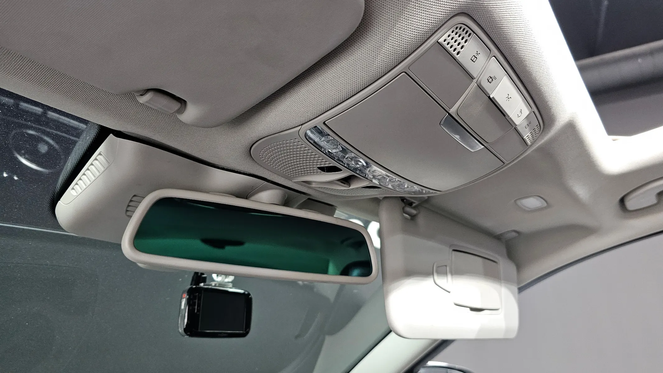 Mercedes-Benz C-Class W205 C200 2016 20/21
