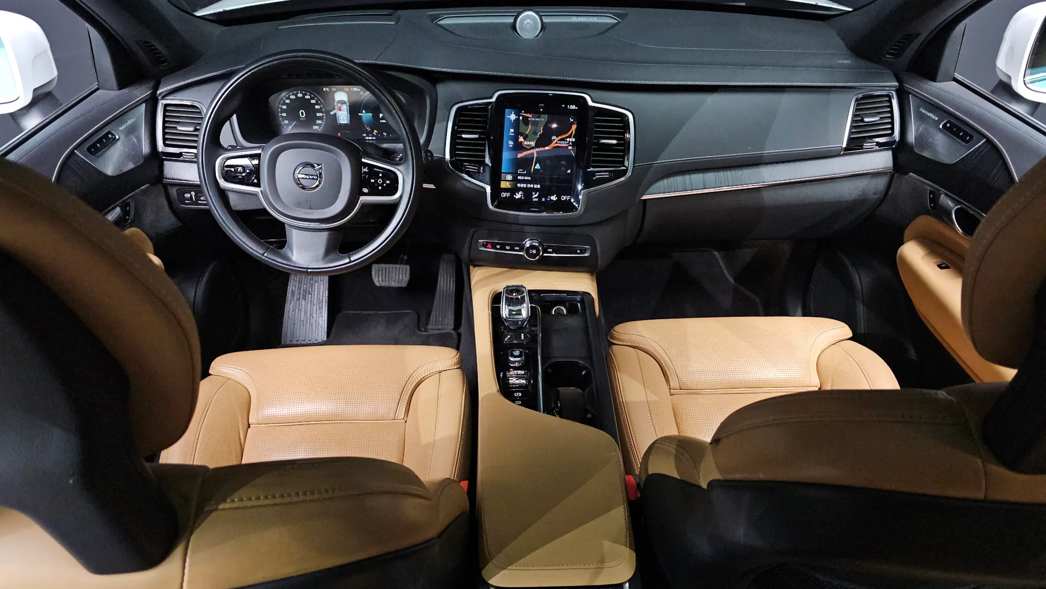Volvo XC90 2 T8 2021 4/5