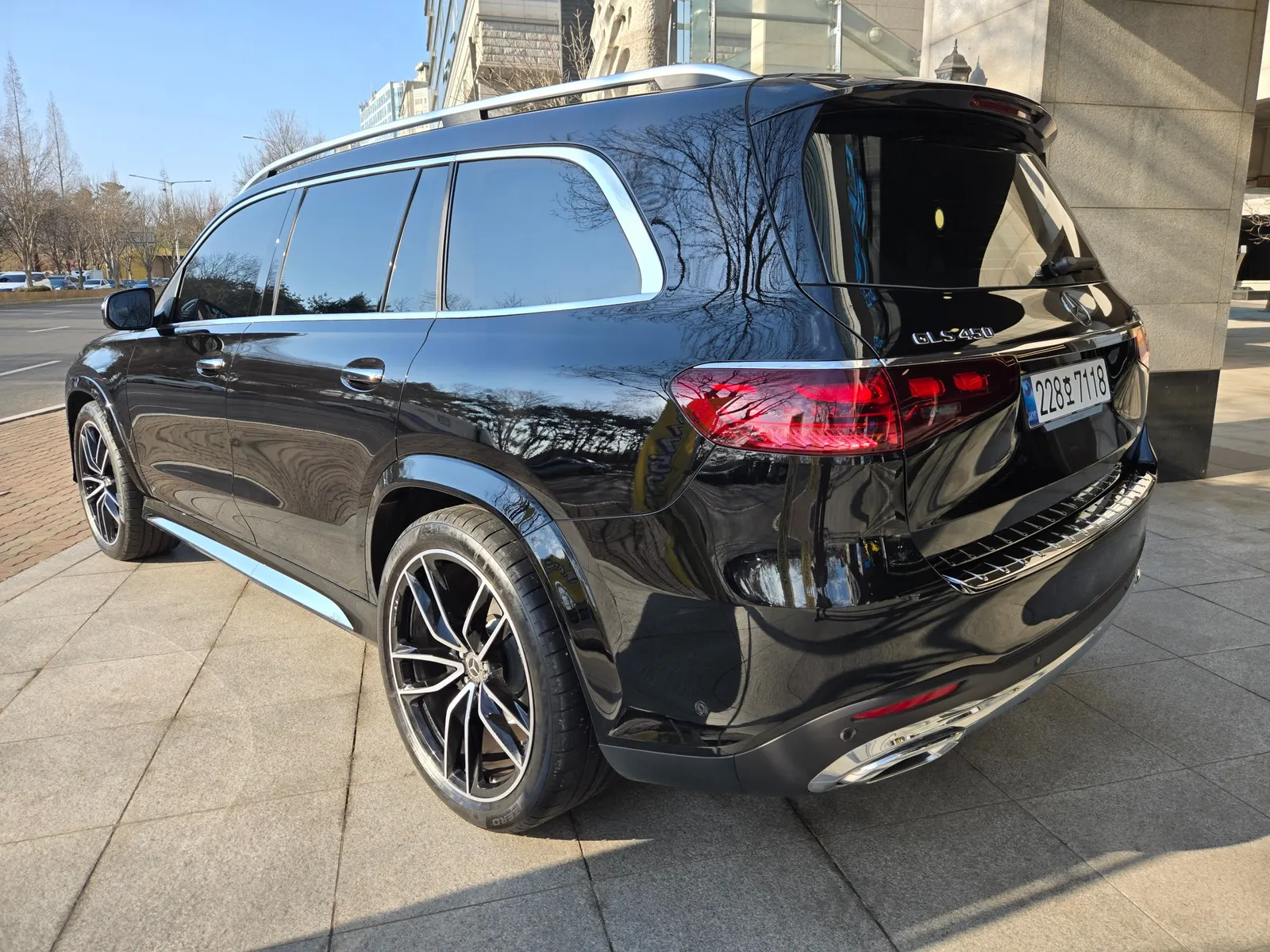 Mercedes-Benz GLS-Class X167 GLS450 4MATIC 2025 2/21