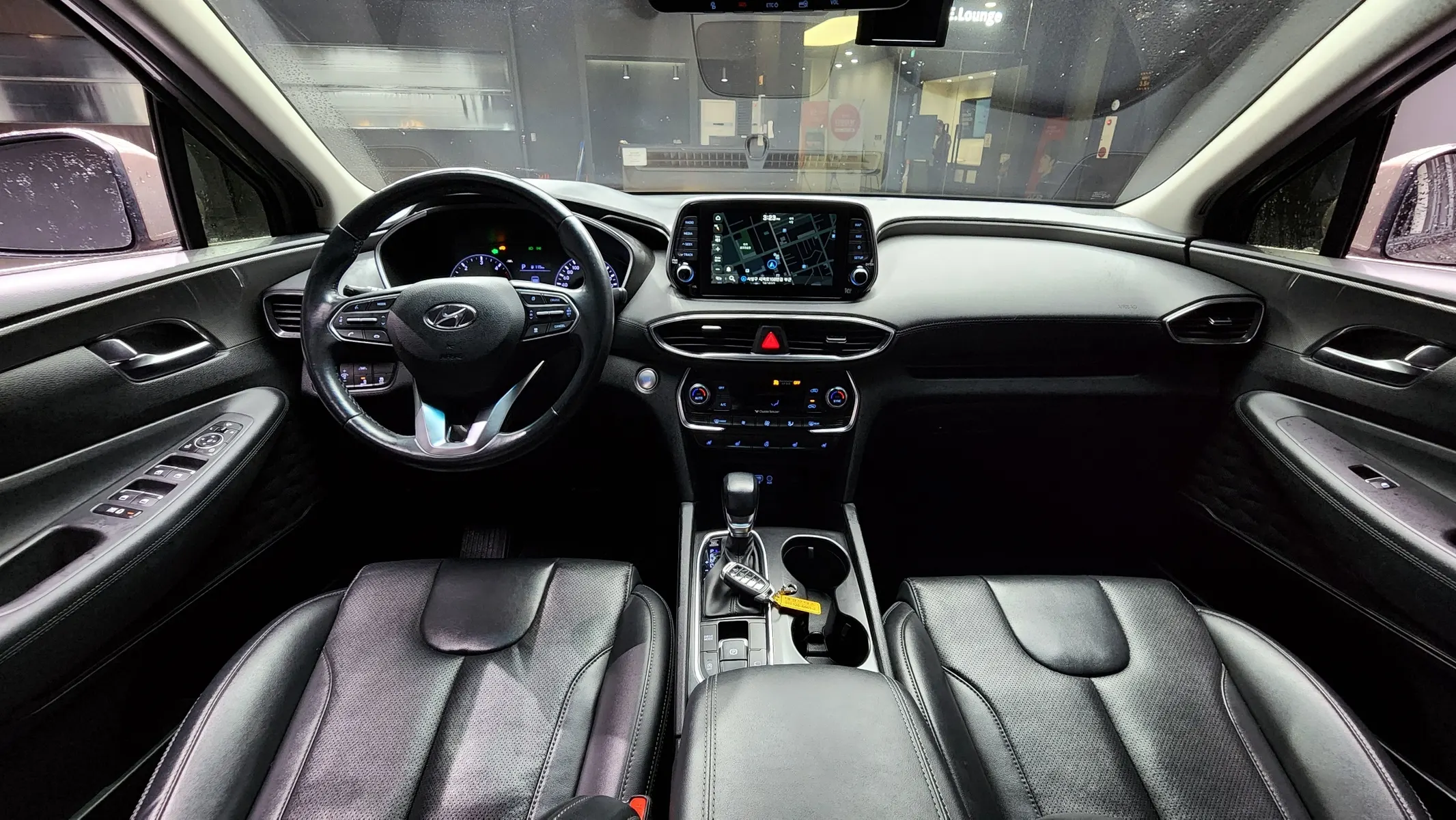Hyundai TM 2.0 2WD 2019 4/5