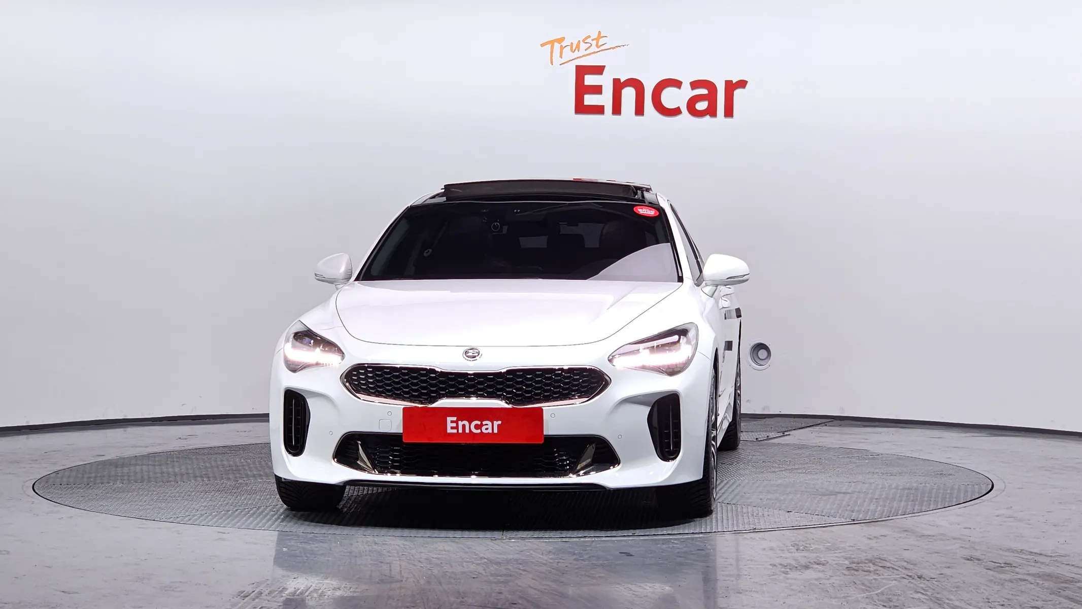 Kia Stinger 2.0 2WD 2018 2/5