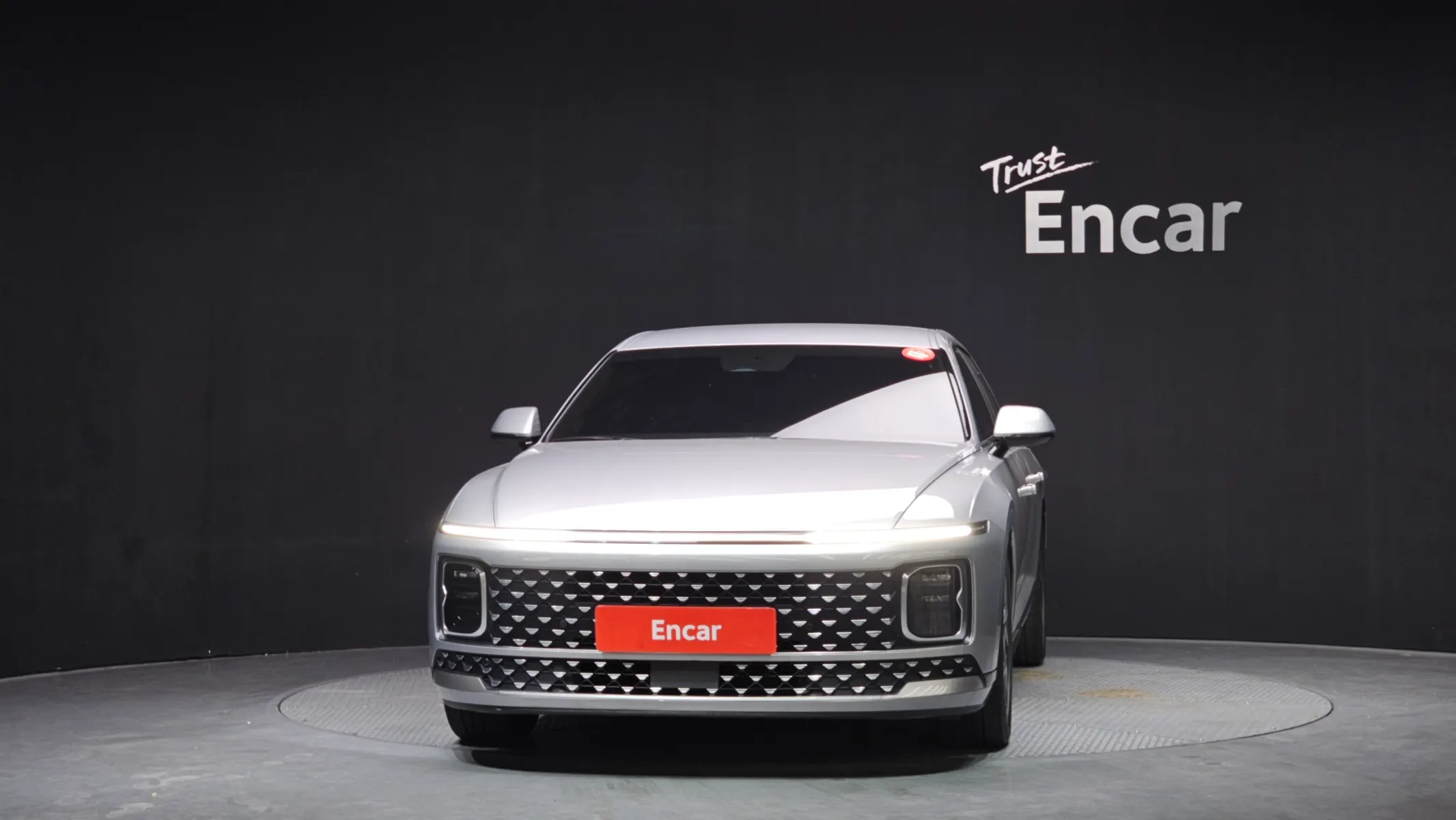 Hyundai (GN7) 3.5 LPG 2WD () 2023 2/5