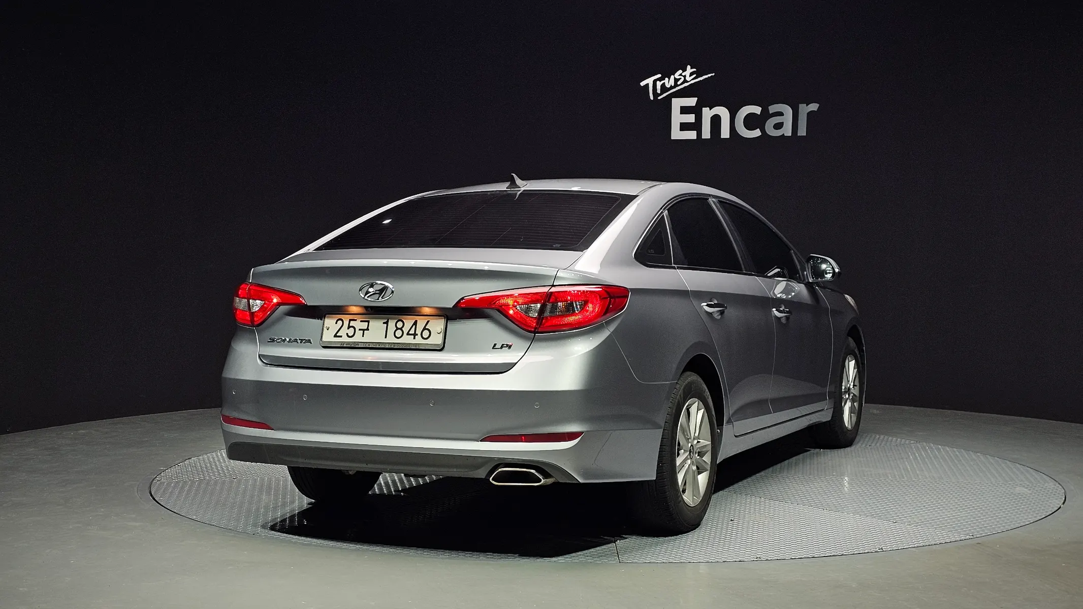 Hyundai LF LPI 2014 2/21