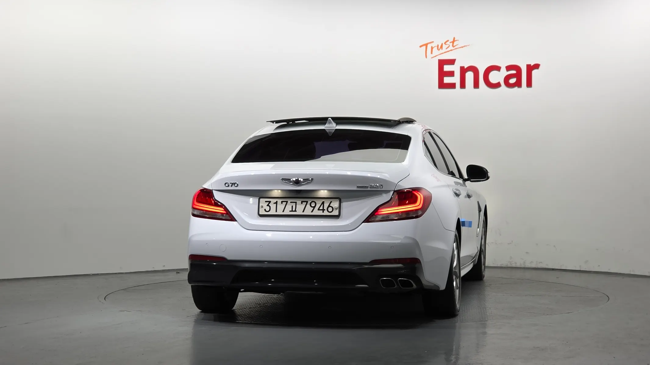 Genesis G70 2.2D AWD 2019 3/5