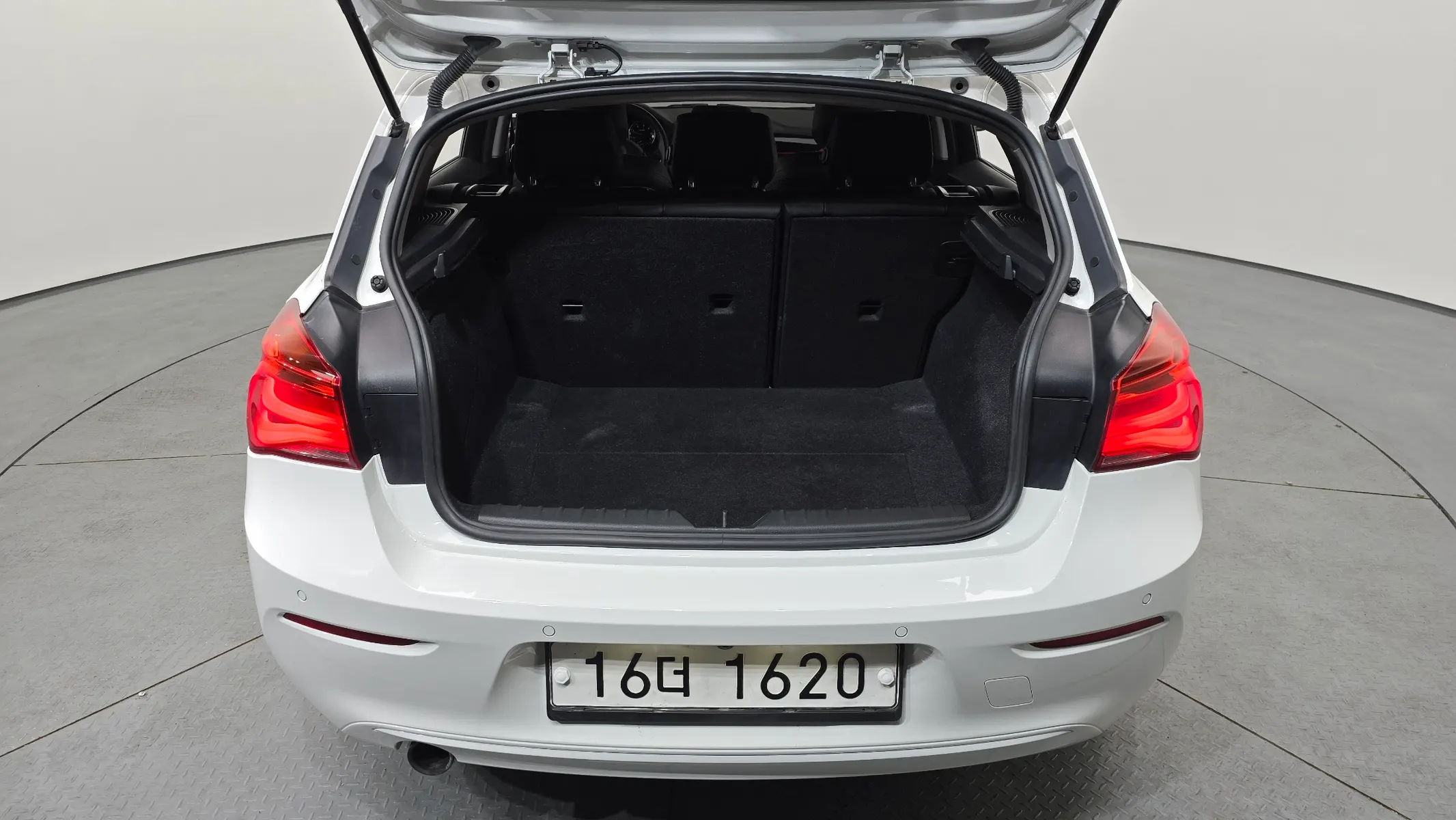BMW 1 Series (F20) 118d 5 2018 20/21