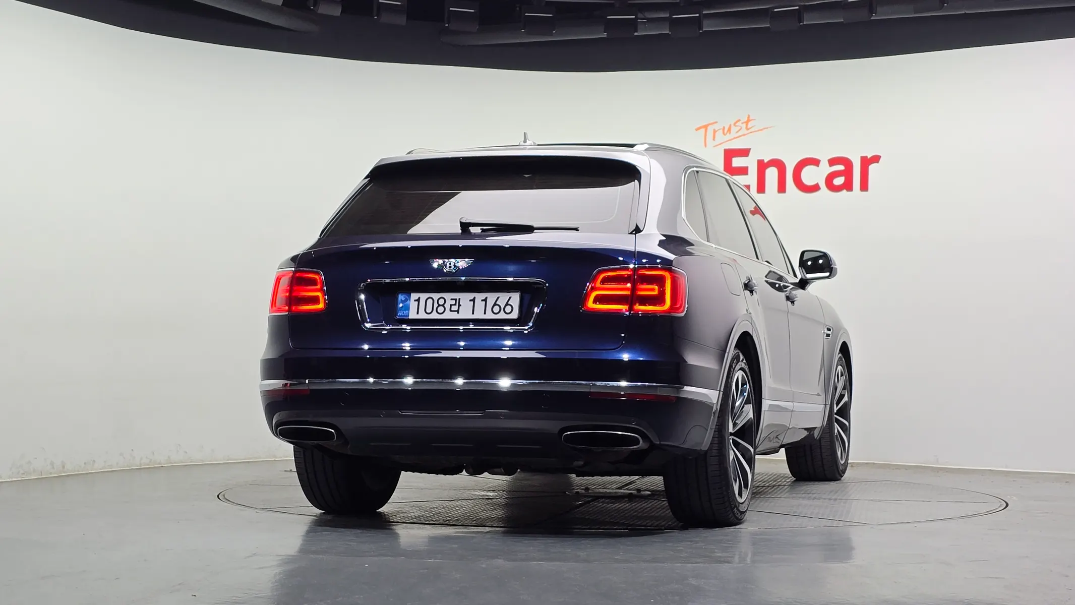 Bentley 벤테이가 6.0 W12 2017 3/5