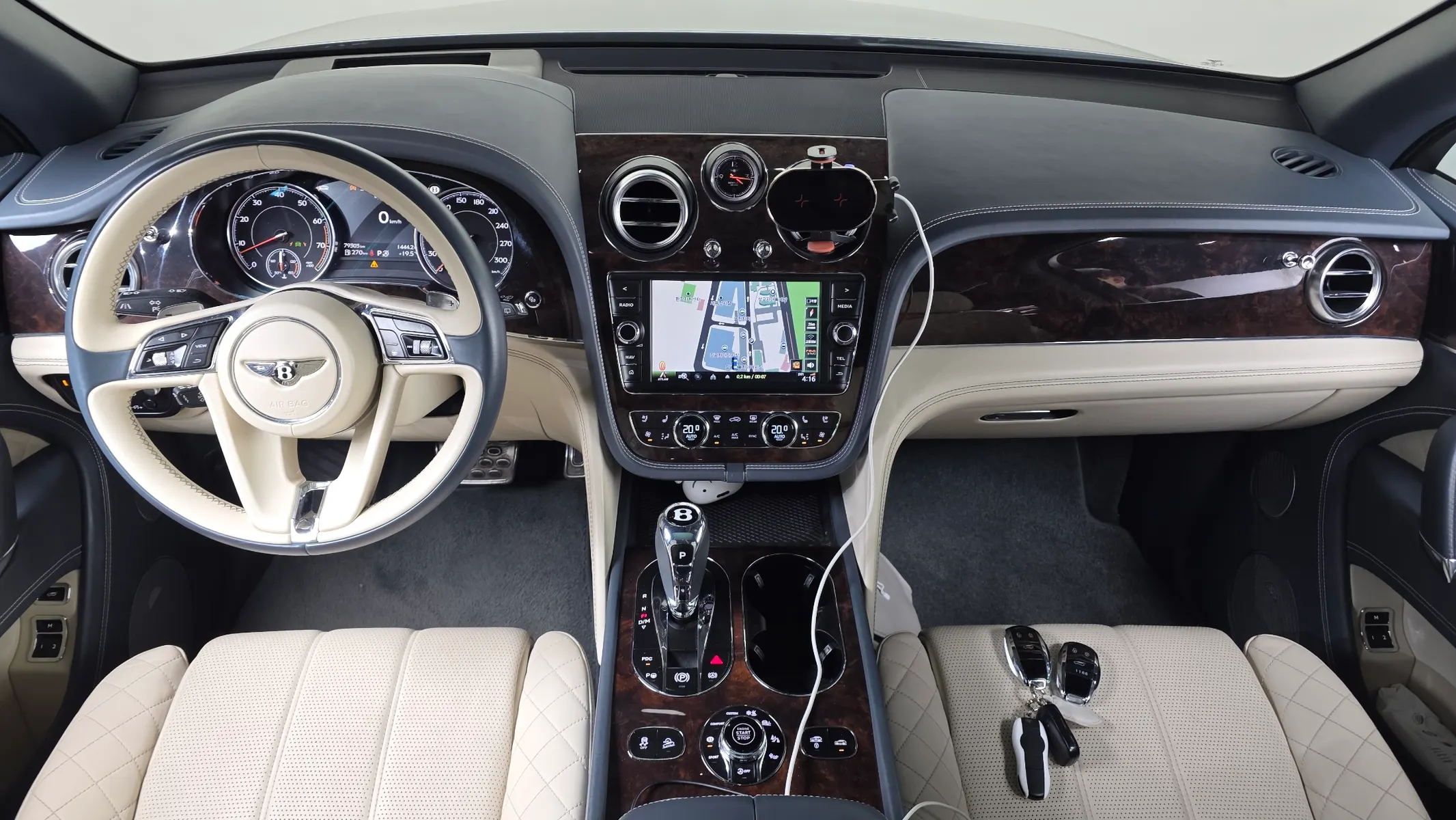 Bentley 벤테이가 6.0 W12 2017 4/5