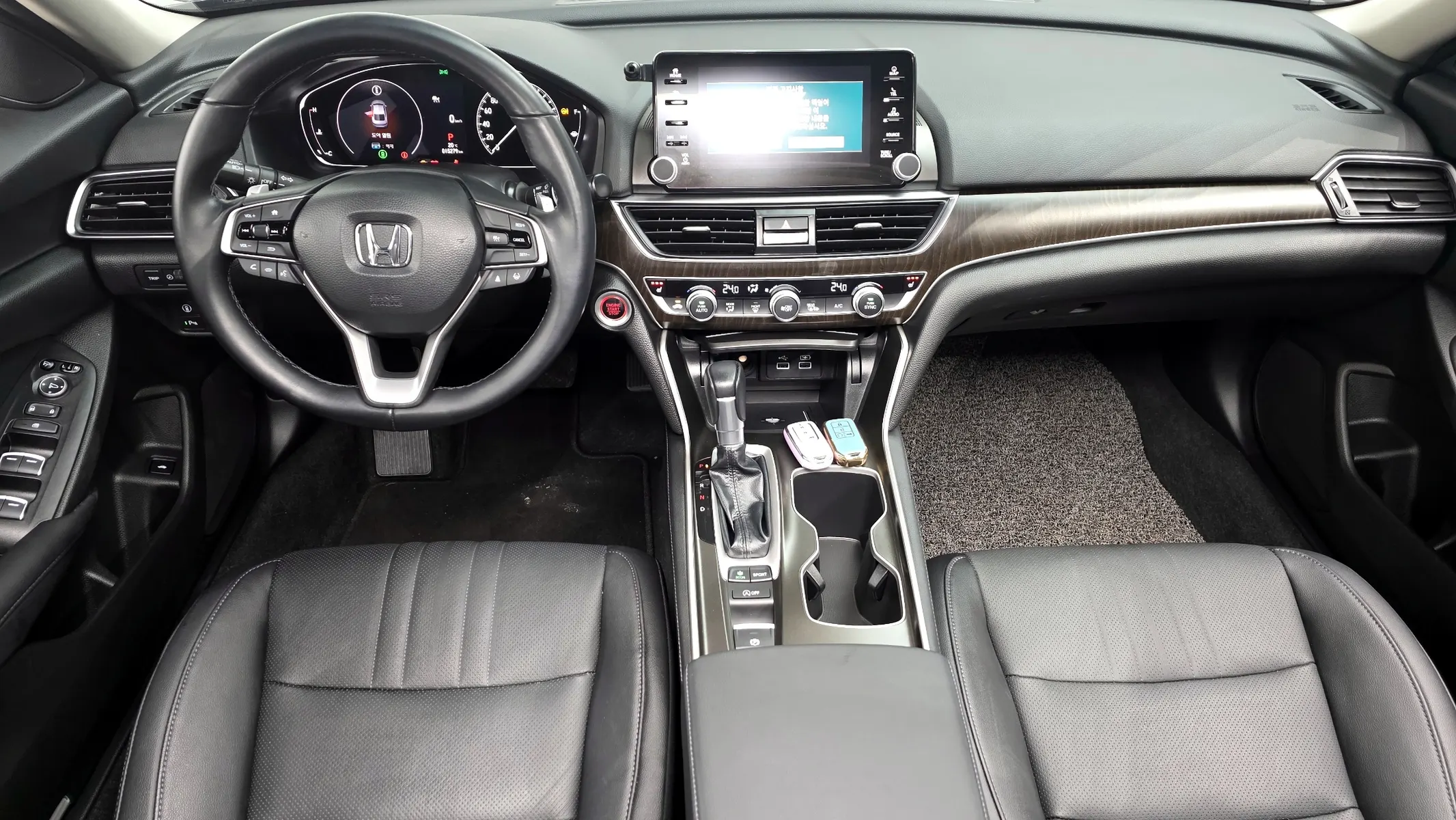 Honda 10 1.5 2021 4/5