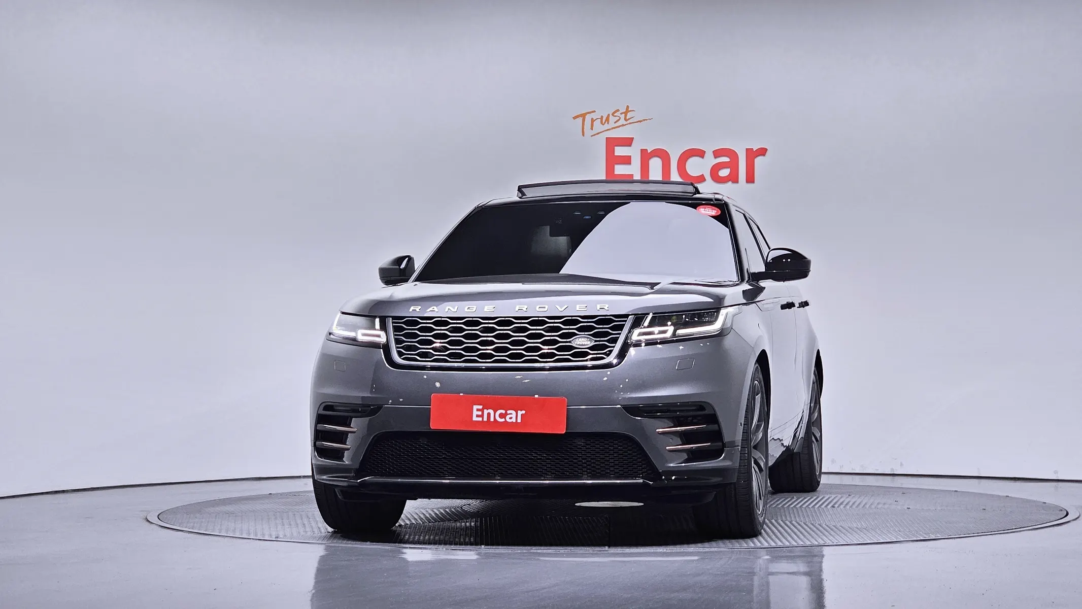 Land Rover 레인지로버 벨라 3.0 D300 R- SE 2017 3/36
