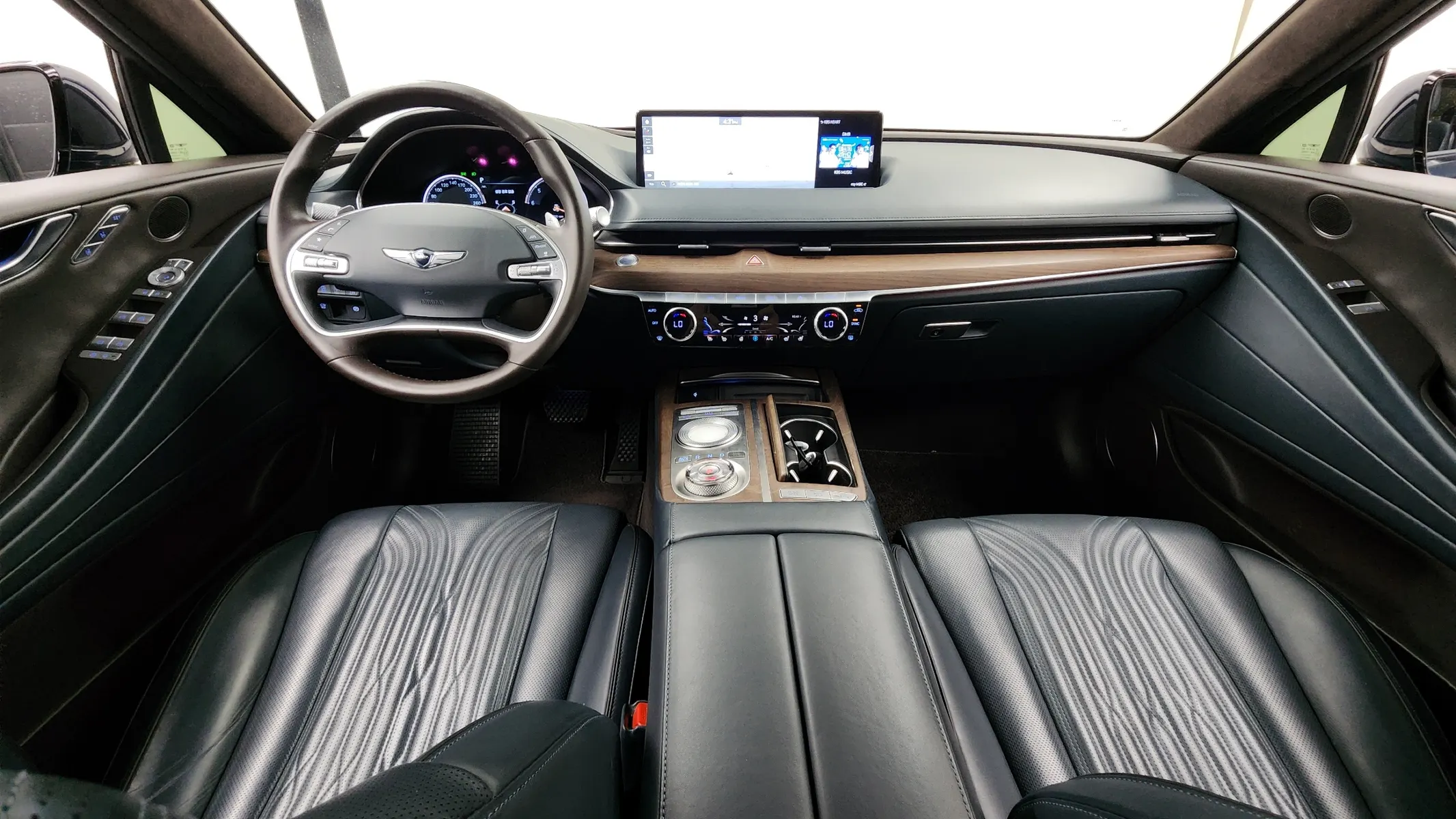 Genesis G80 (RG3) 2.2 AWD 2021 4/5