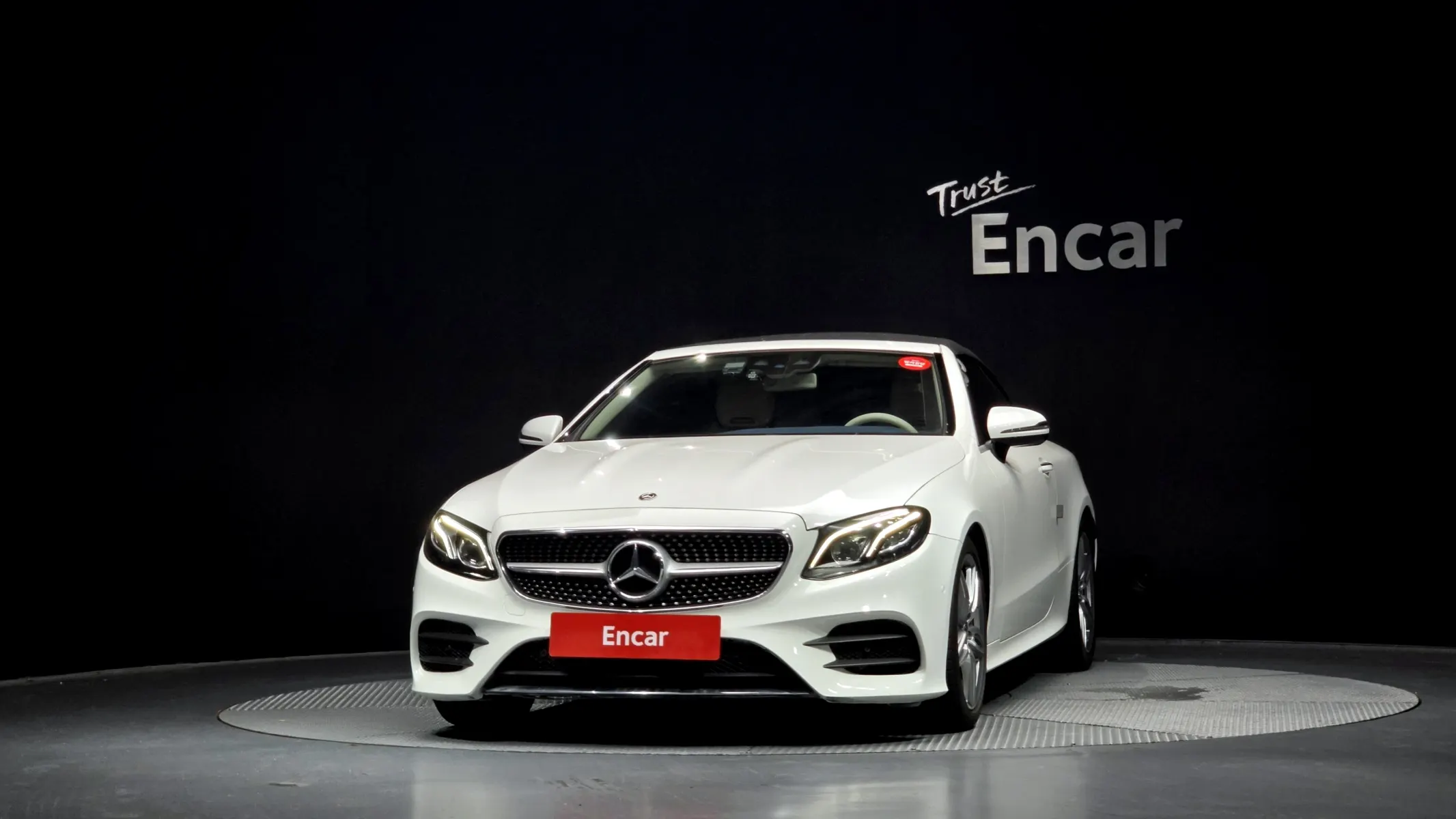 Mercedes-Benz E-Class W213 E220d 2018 3/37