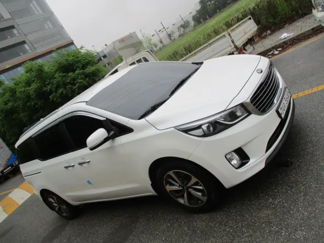 Kia 카니발 11 2014 2/5