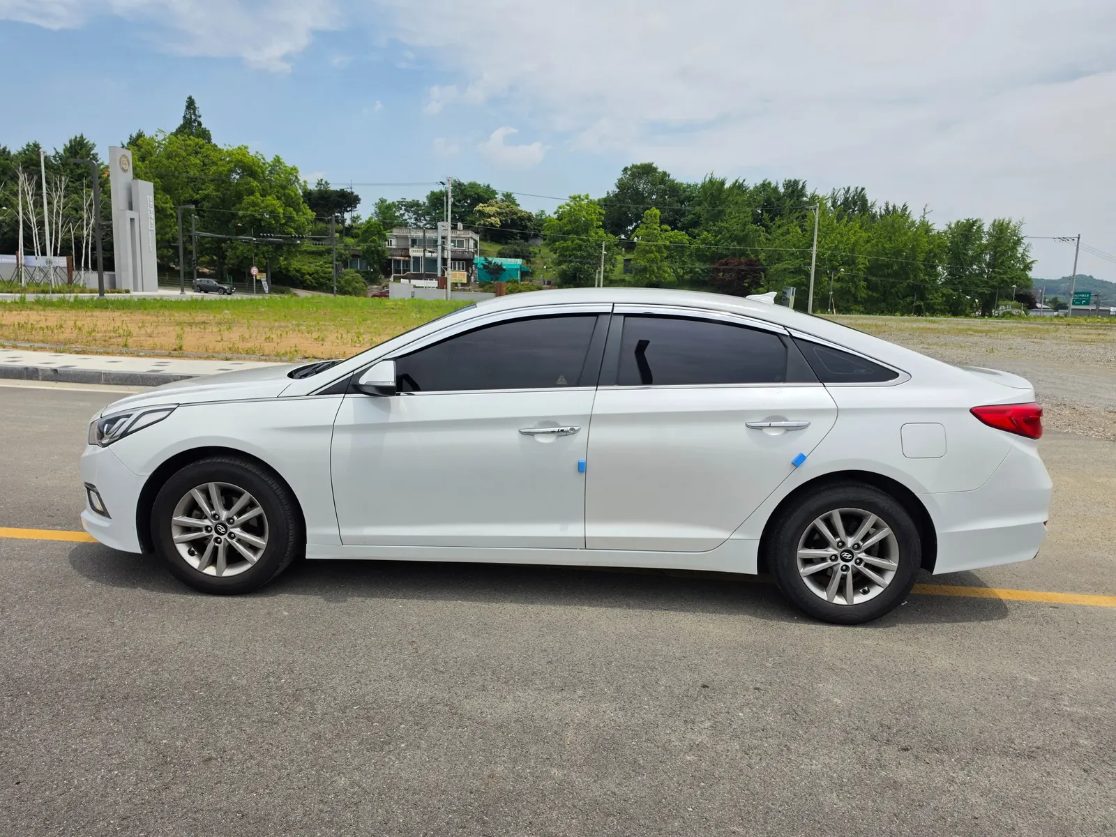 Hyundai LF LPI 2015 2/5