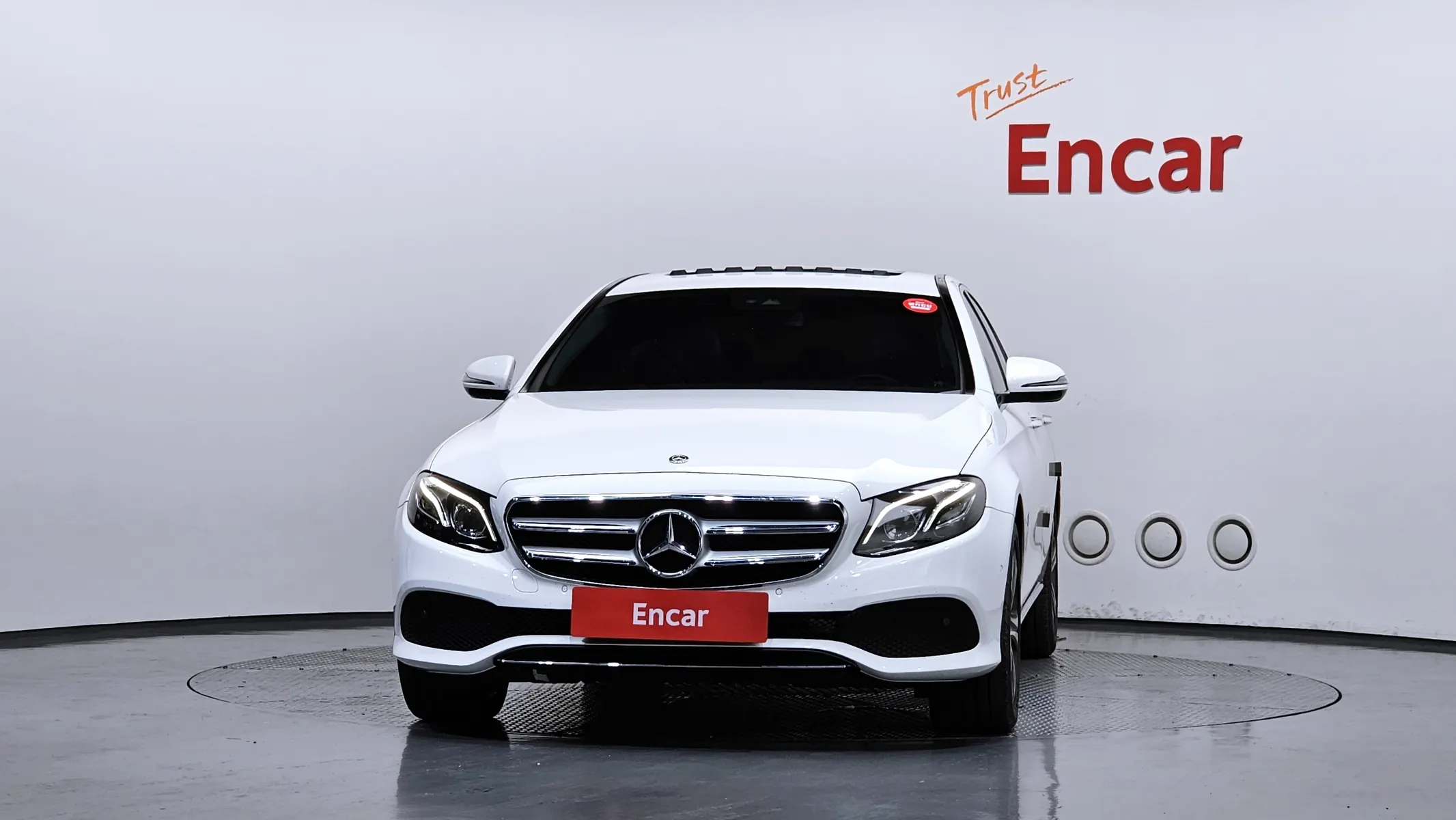 Mercedes-Benz E-Class W213 E220d 2019 3/34
