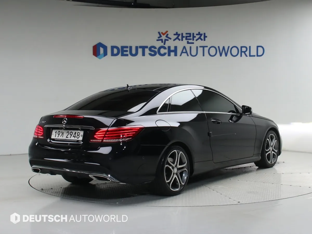 Mercedes-Benz E-Class W212 E350 2014 2/21