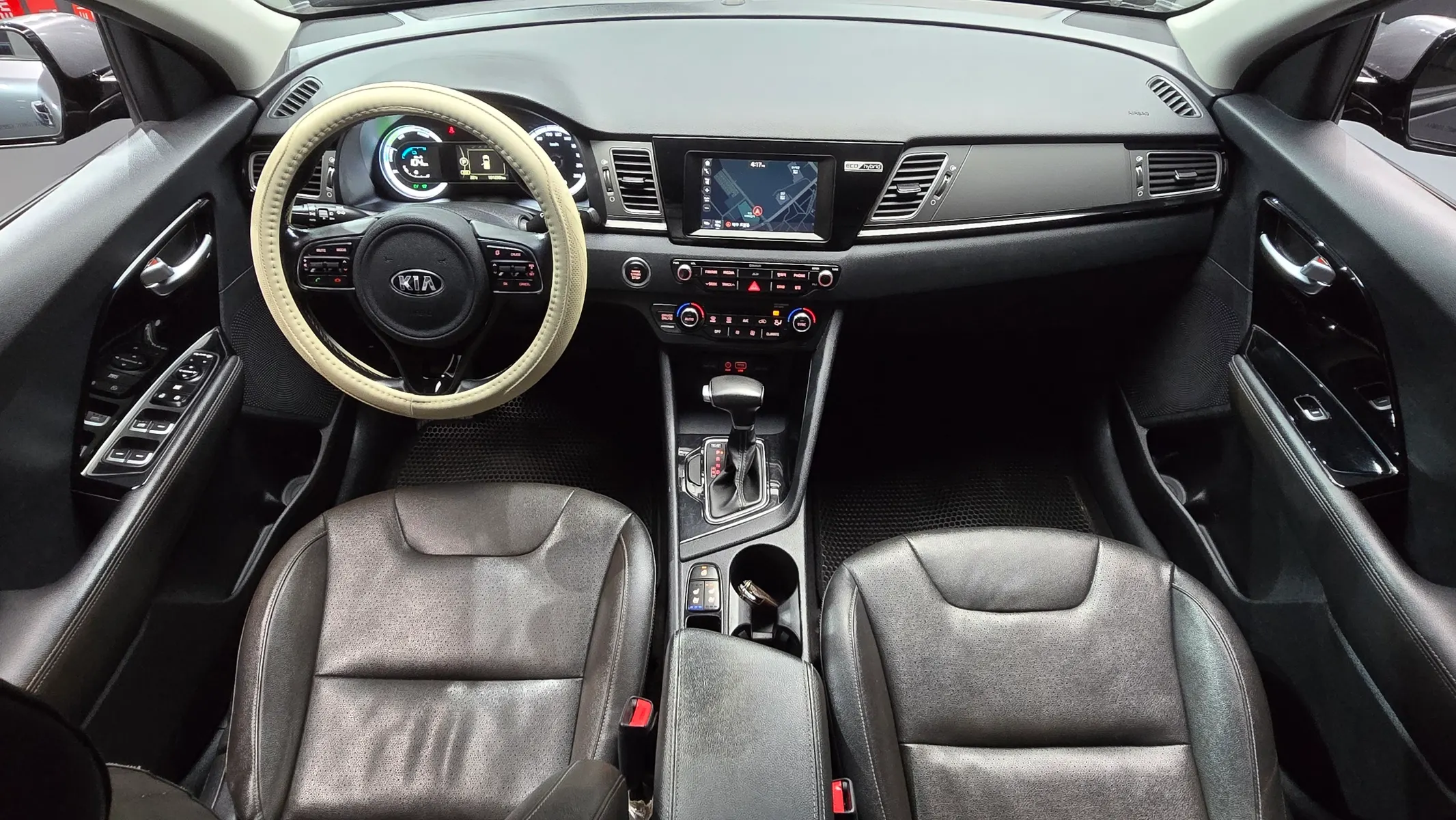 Kia Niro 2016 4/5