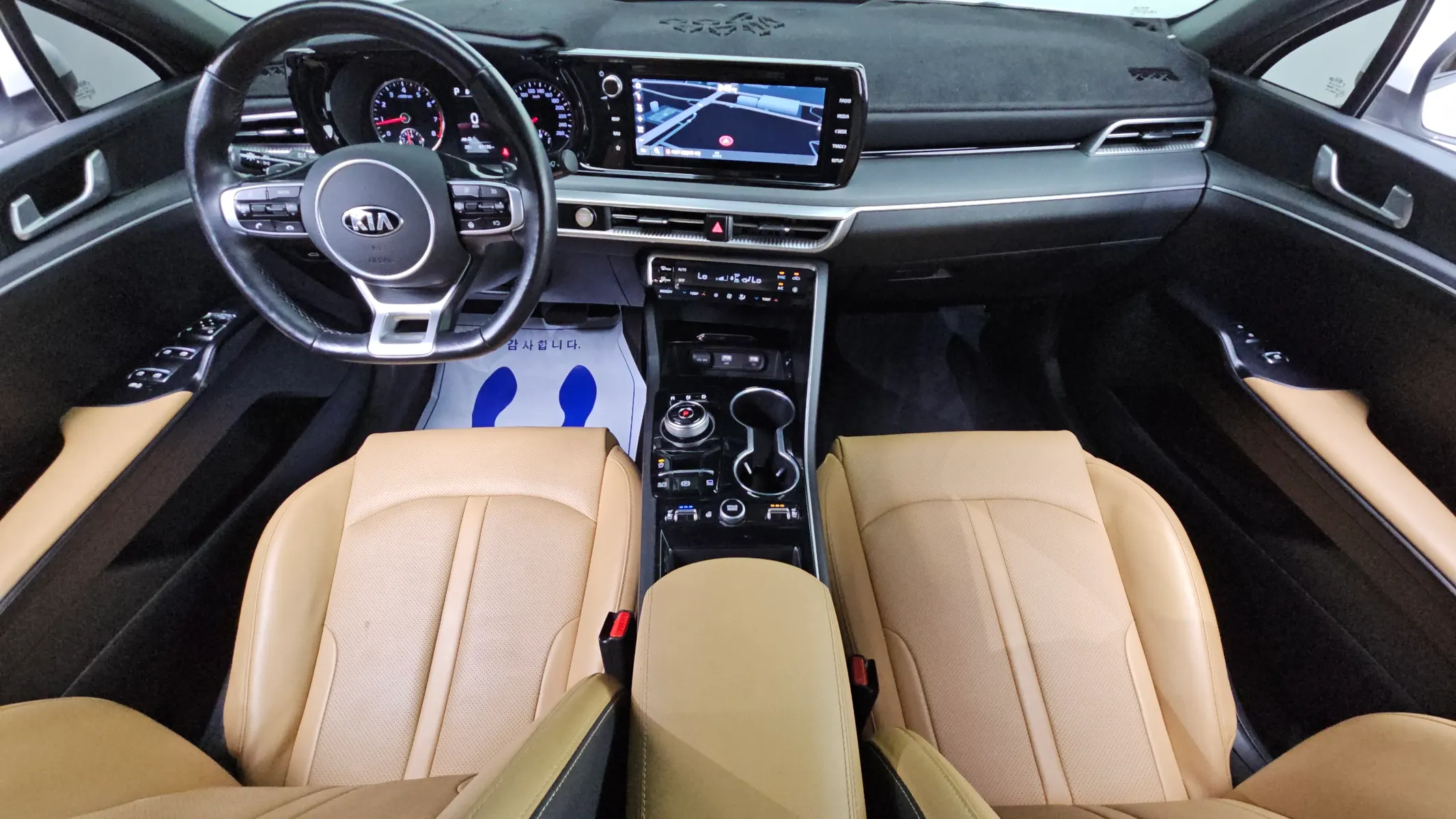 Kia K5 3 1.6 2020 4/5