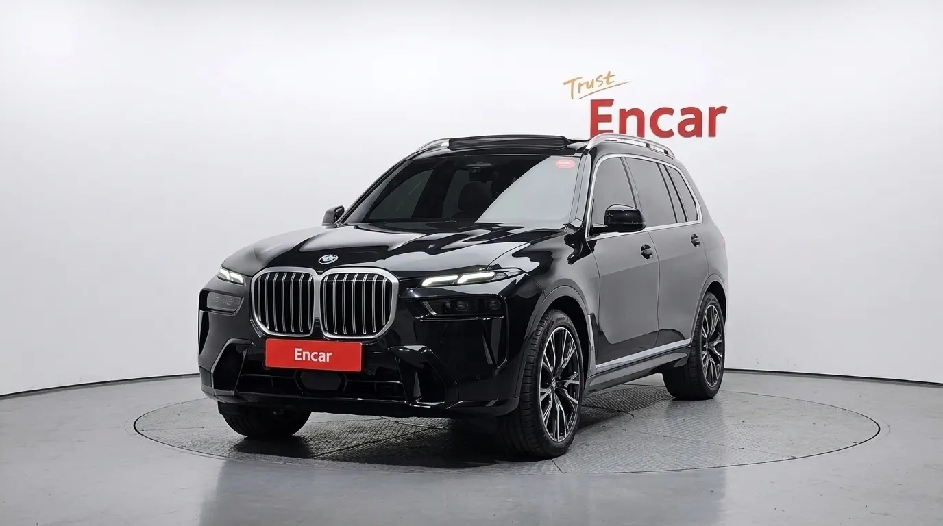 BMW X7 (G07) xDrive 40i M 6 2025 3/32