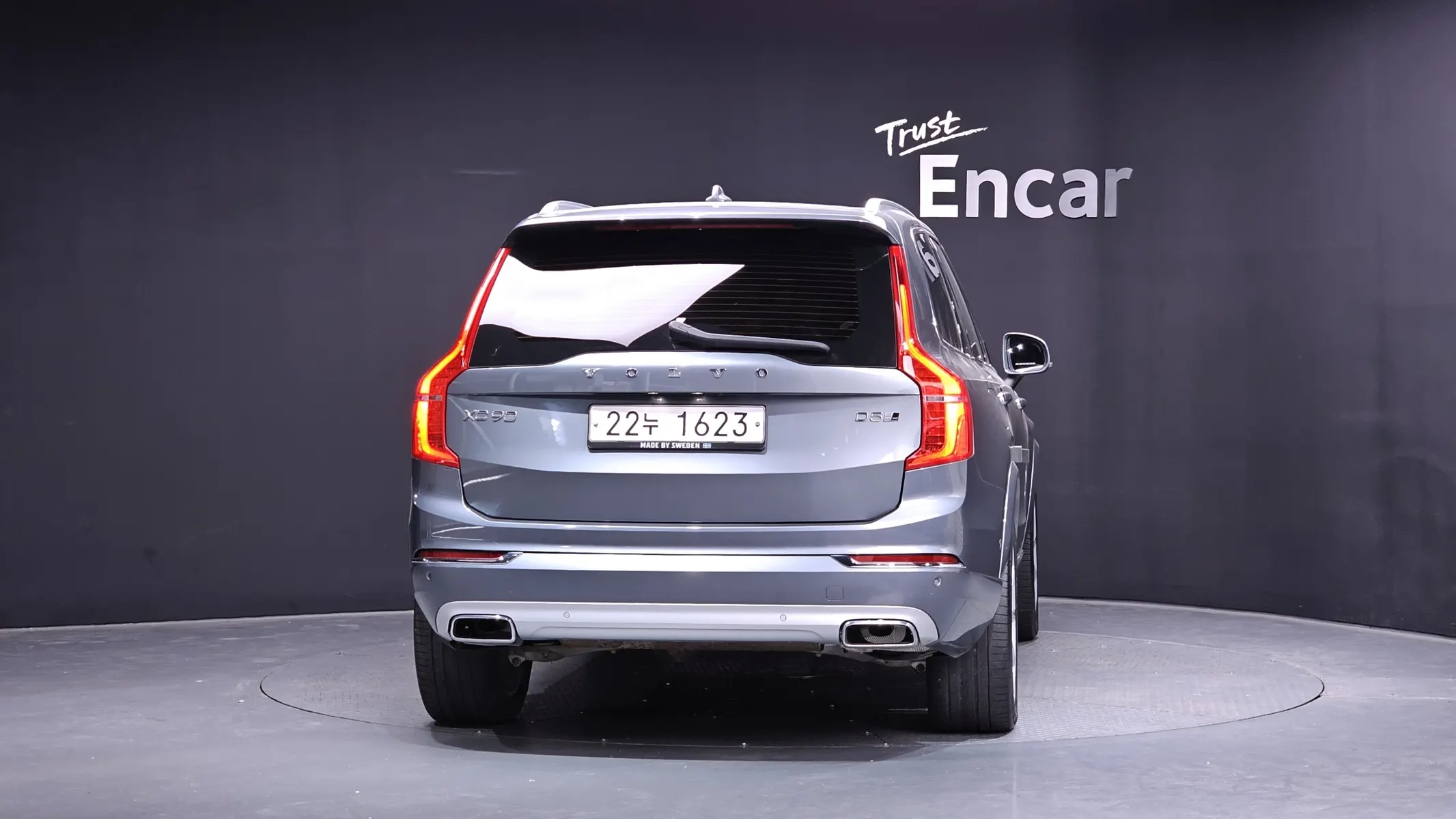 Volvo XC90 2 D5 2019 3/5