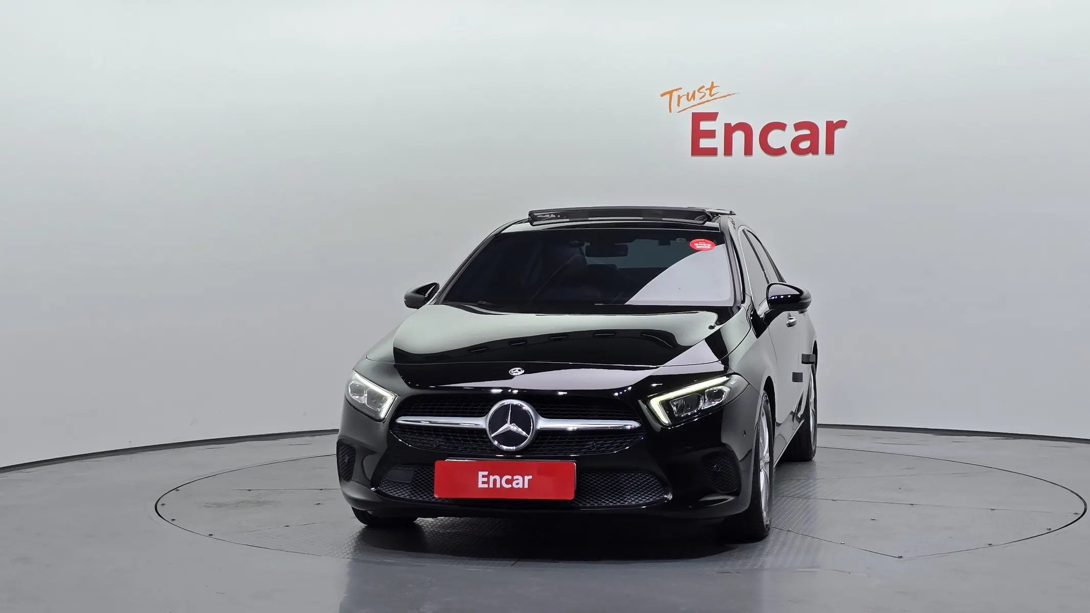 Mercedes-Benz A-Class W177 A220 2020 3/33