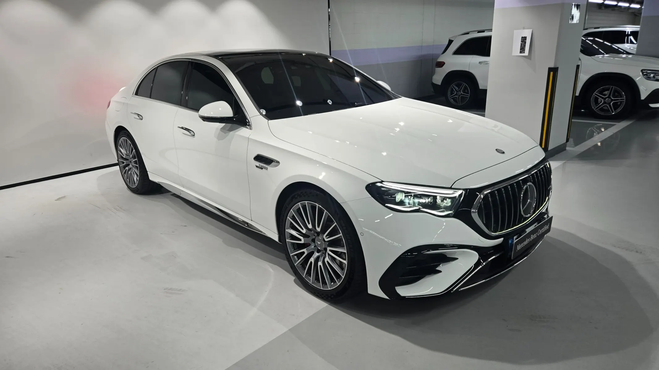 Mercedes-Benz E-Class W214 AMG E53e 4MATIC+ 2026 2/27