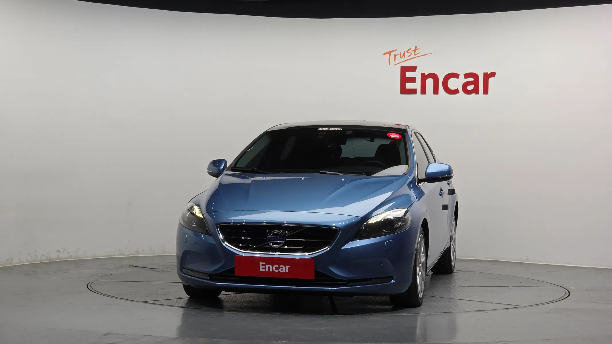 Volvo V40 D2 2015 2/5
