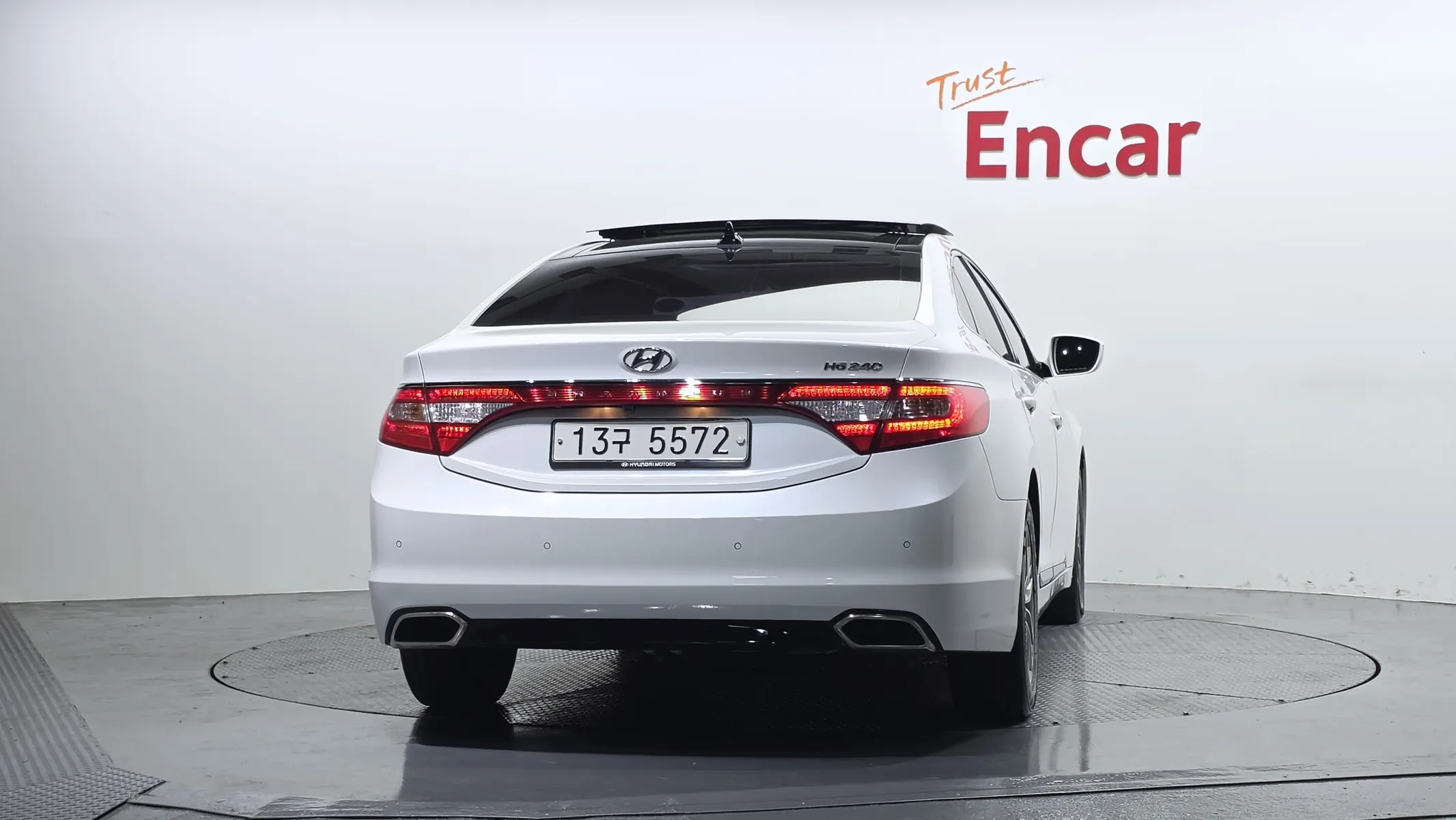 Hyundai Grandeur HG HG240 2015 3/5