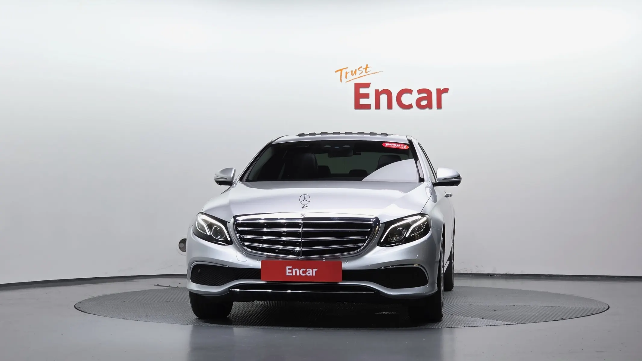 Mercedes-Benz E-Class W213 E300 4MATIC 2017 3/27