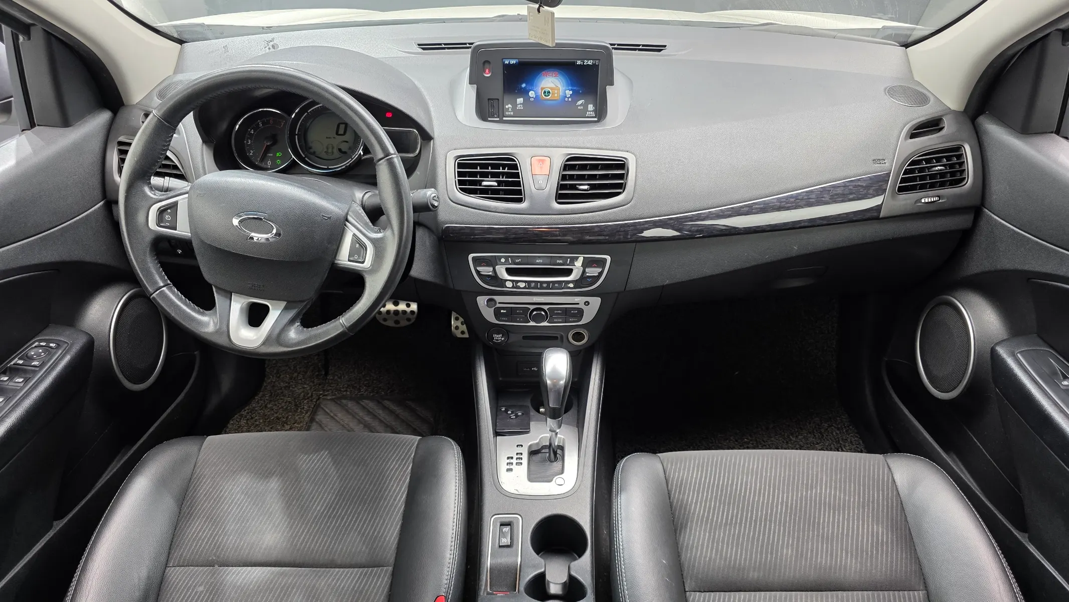 Renault Korea SM3 RE 2015 4/5