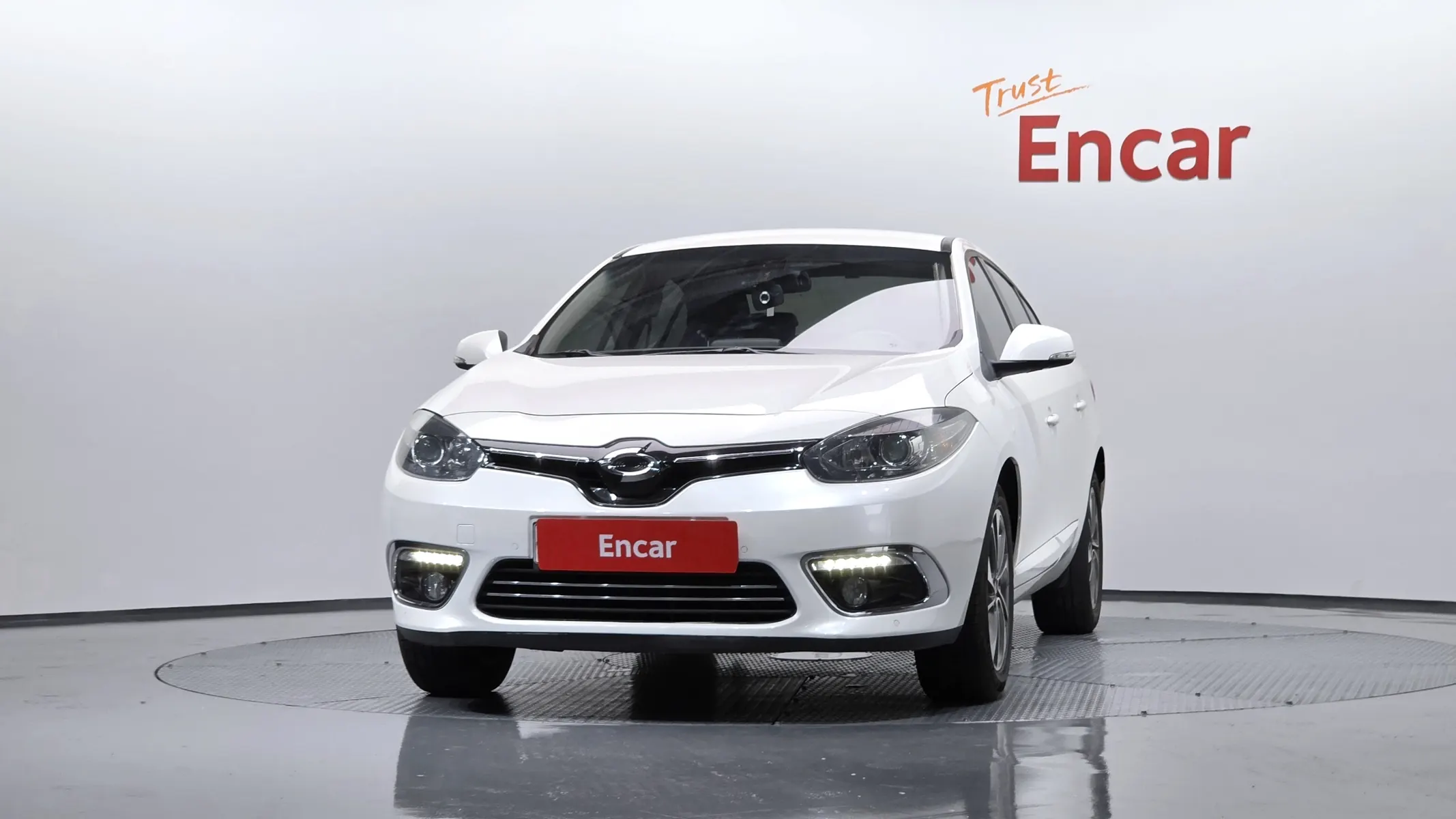 Renault Korea SM3 RE 2015 2/5