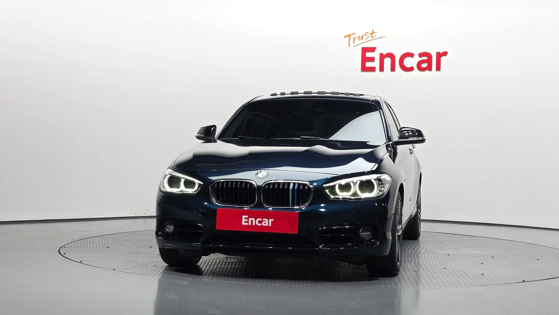 BMW 1 Series (F20) 118d 5 2017 3/21