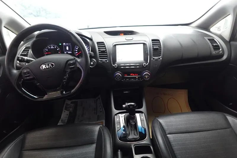 Kia K3 2016 4/5