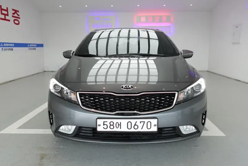 Kia K3 2016 2/5