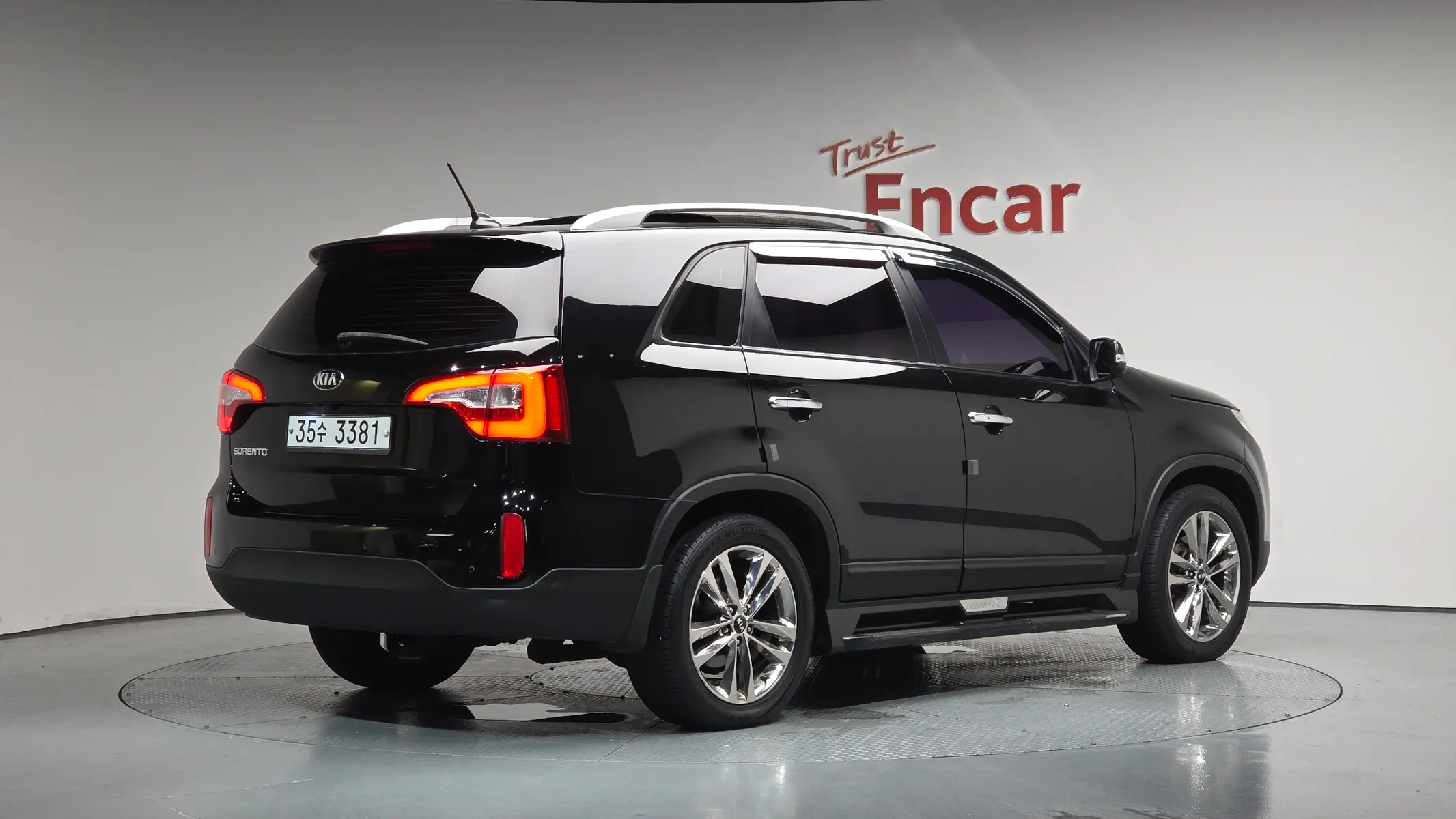 Kia R 2.0 2WD 2014 2/49