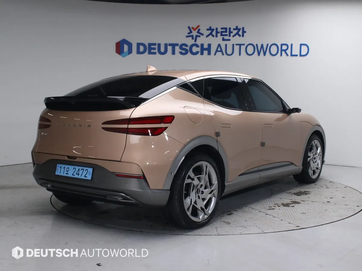 Genesis GV60 AWD 2023 2/21