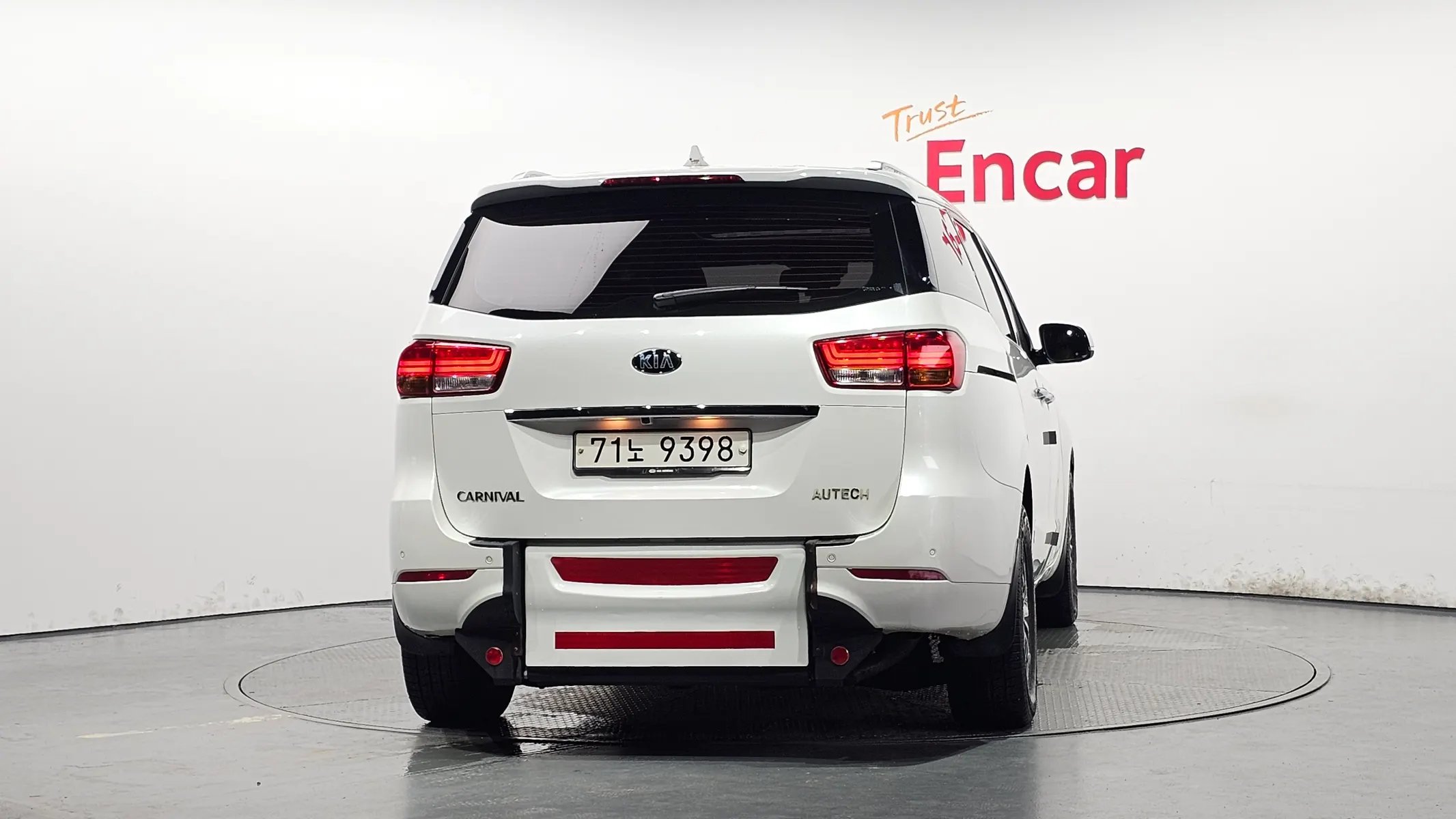 Kia 카니발 6 2017 3/5