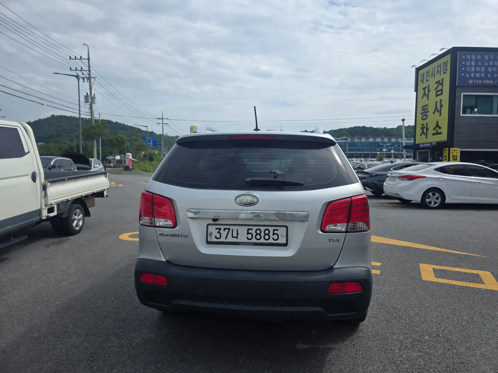 Kia R 2.2 2WD TLX 2009 3/5