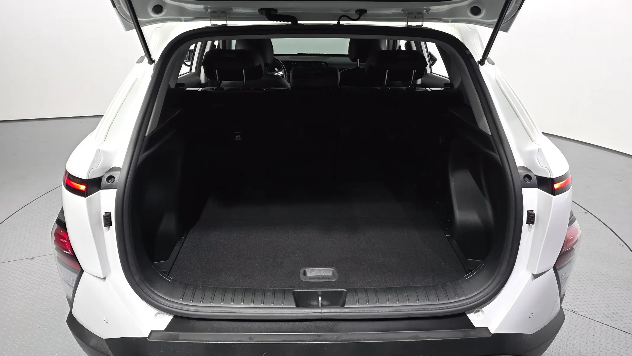 Hyundai (SX2) 2023 30/31