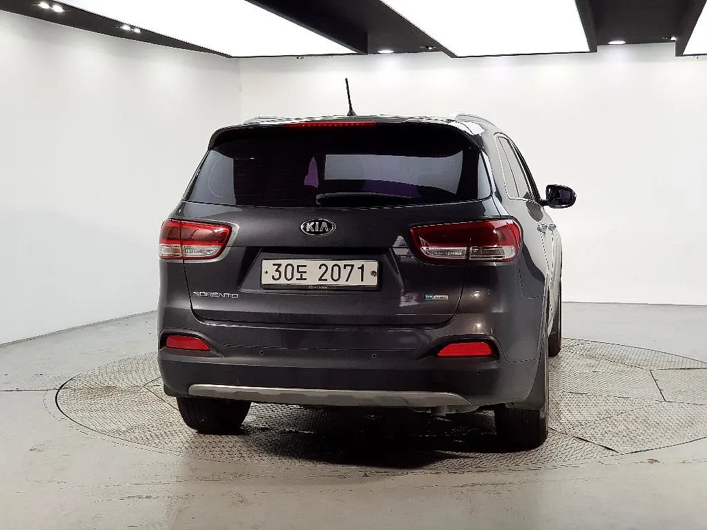 Kia Sorento 2.0 2WD 2014 3/21