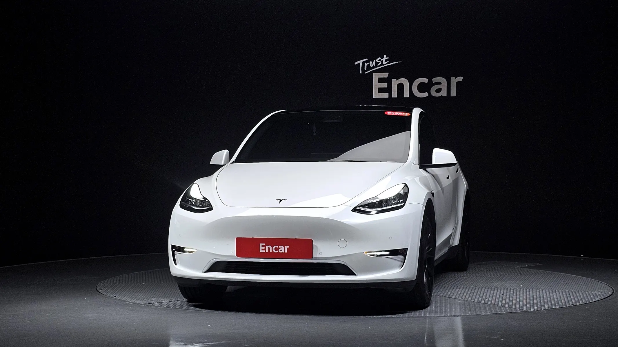 Tesla Y AWD 2022 3/42