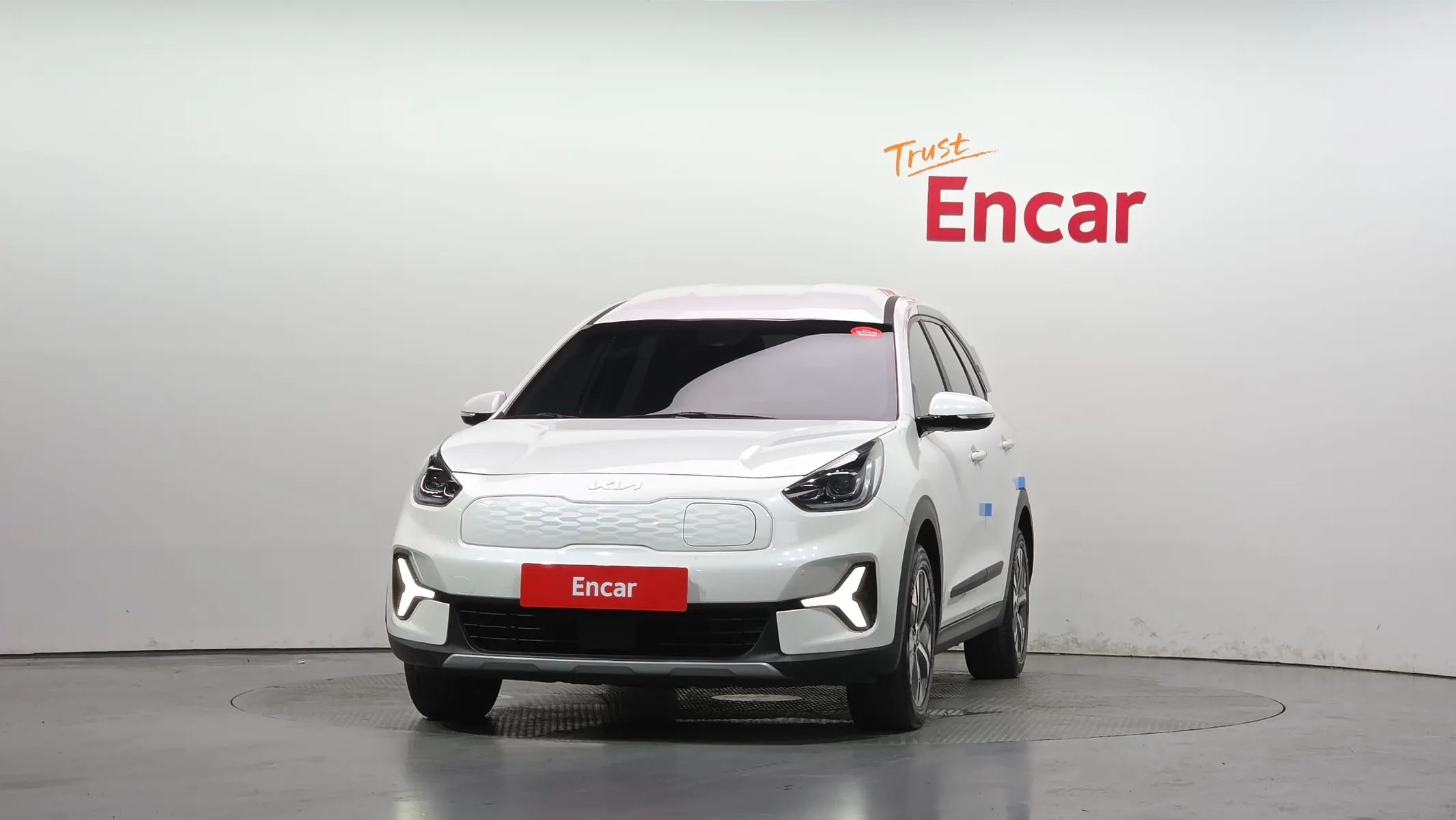 Kia 니로 플러스 2023 2/5